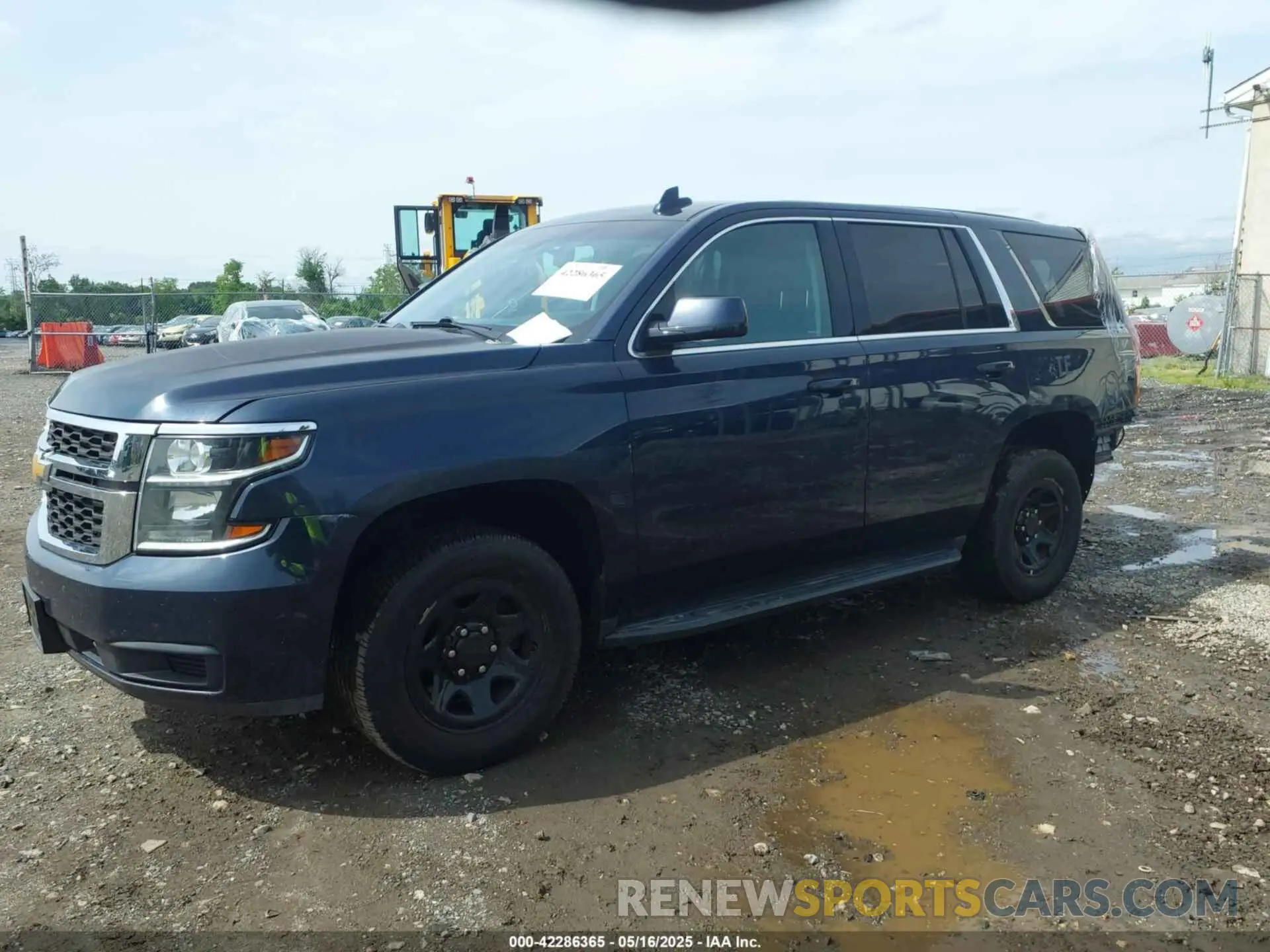 2 Photograph of a damaged car 1GNLCDEC1KR218436 CHEVROLET TAHOE 2019