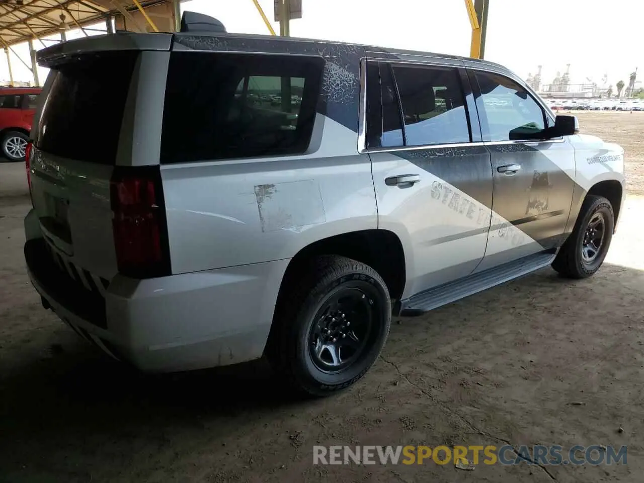 3 Photograph of a damaged car 1GNLCDEC1KR300067 CHEVROLET TAHOE 2019