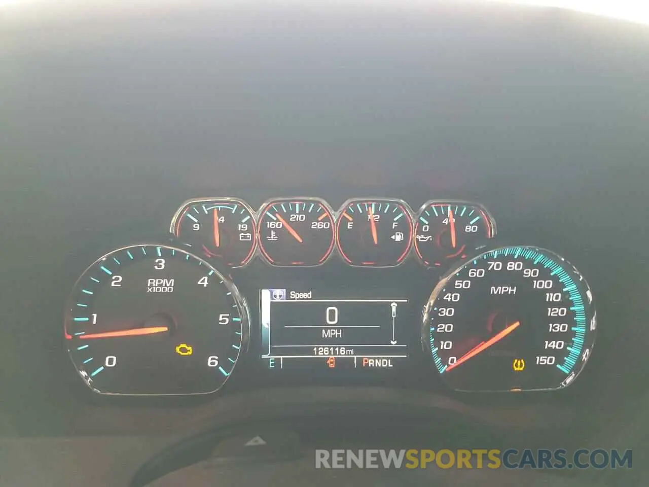 9 Photograph of a damaged car 1GNLCDEC1KR300067 CHEVROLET TAHOE 2019