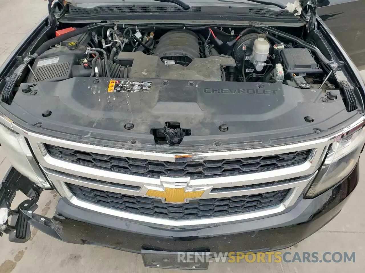 12 Photograph of a damaged car 1GNLCDEC3KR301348 CHEVROLET TAHOE 2019