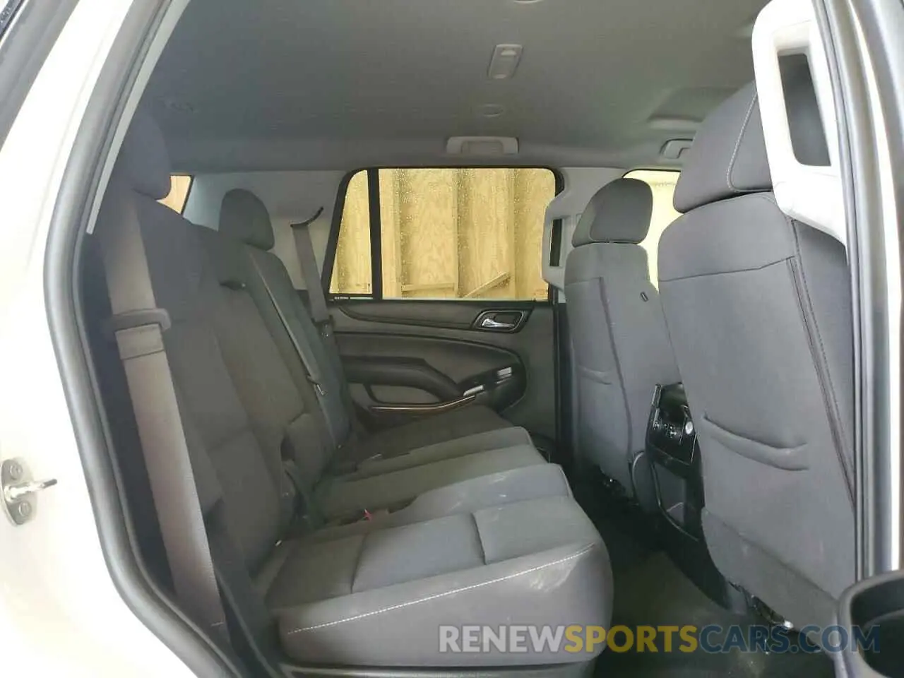 11 Photograph of a damaged car 1GNSCAKC3KR101584 CHEVROLET TAHOE 2019