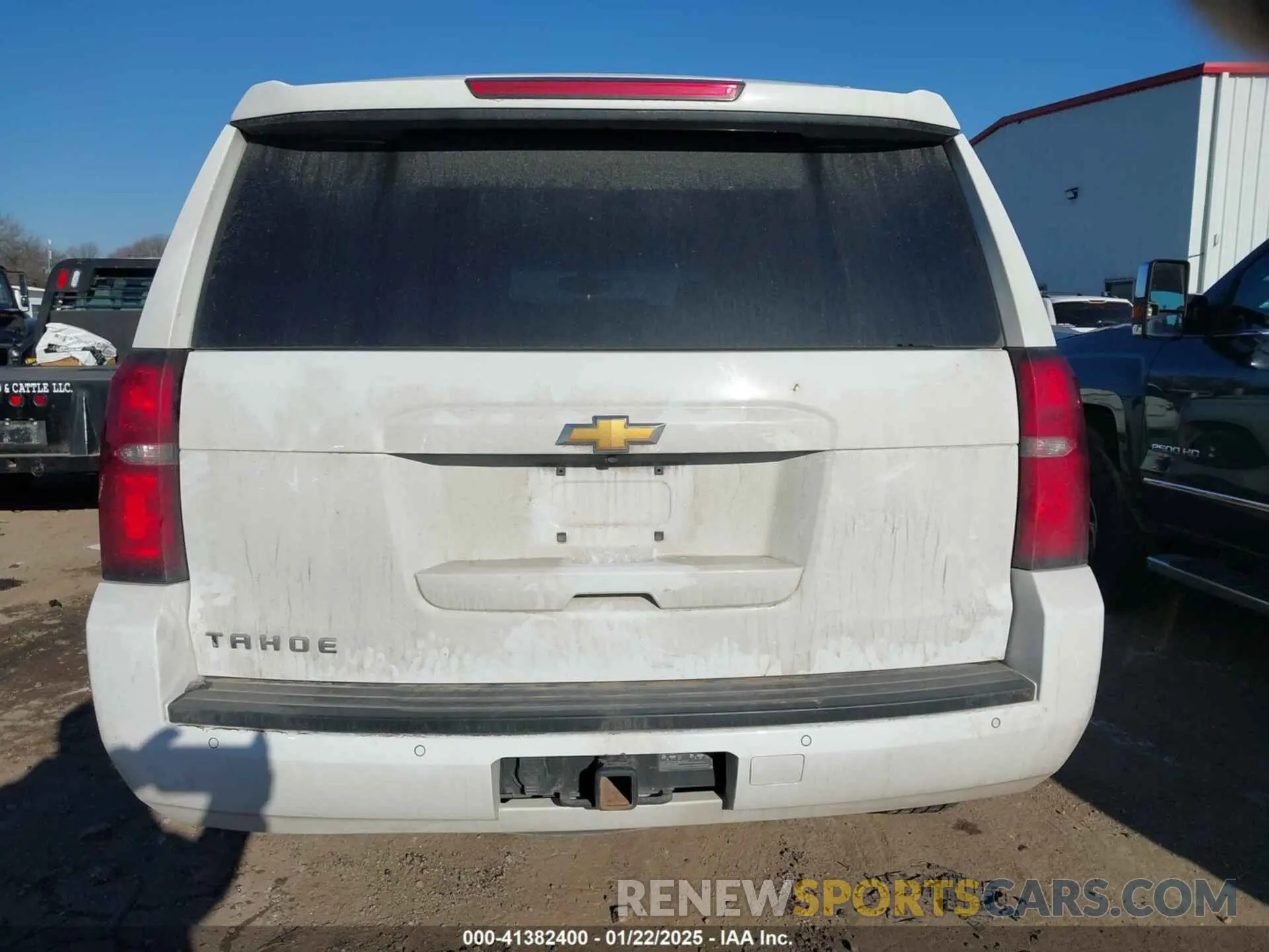 15 Photograph of a damaged car 1GNSCAKC3KR238217 CHEVROLET TAHOE 2019
