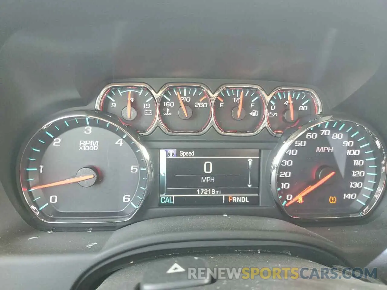 9 Photograph of a damaged car 1GNSCAKC4KR400968 CHEVROLET TAHOE 2019