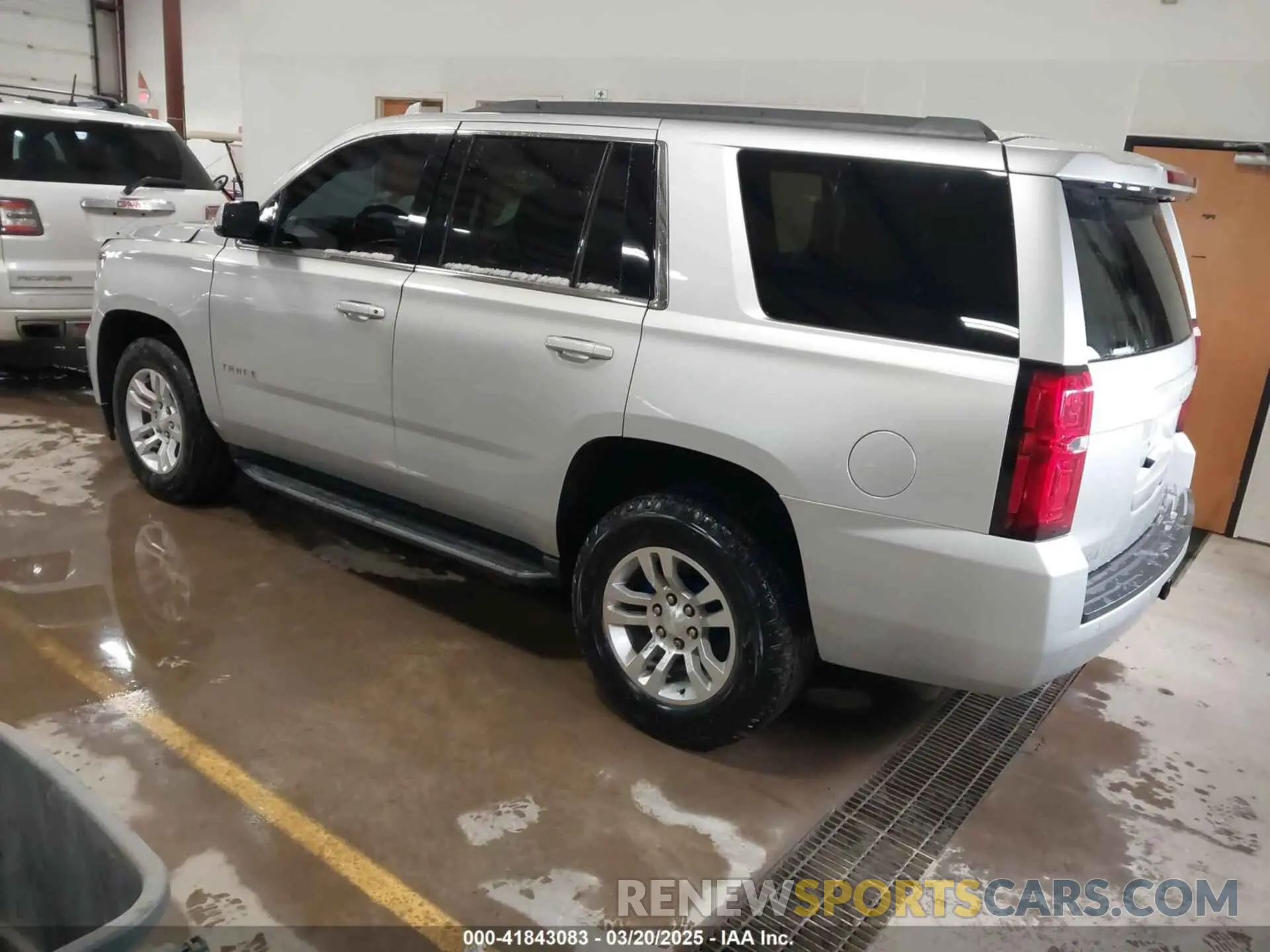 3 Photograph of a damaged car 1GNSCAKC7KR218892 CHEVROLET TAHOE 2019