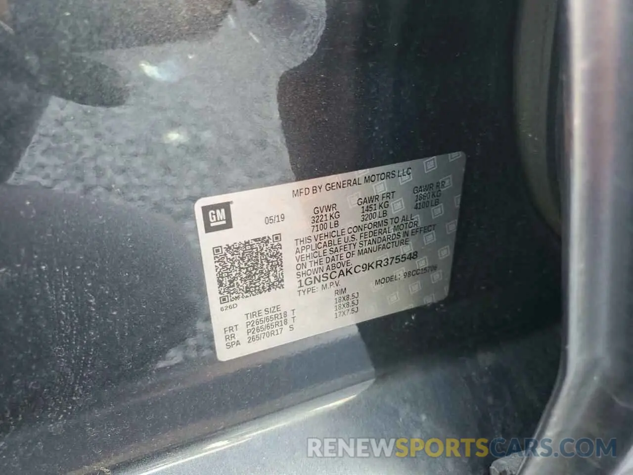 13 Photograph of a damaged car 1GNSCAKC9KR375548 CHEVROLET TAHOE 2019