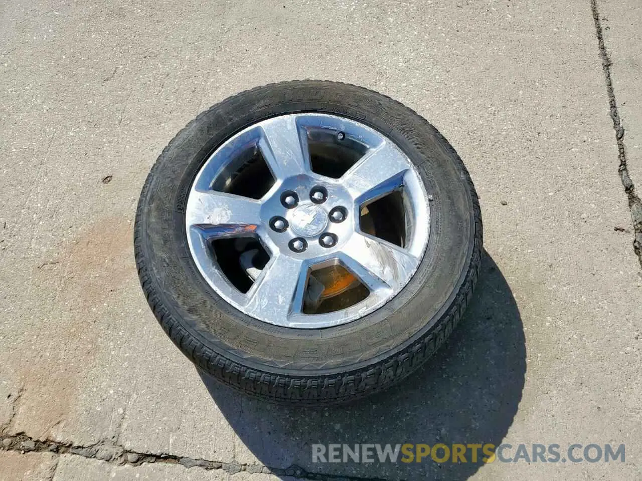 13 Photograph of a damaged car 1GNSCBKC1KR103355 CHEVROLET TAHOE 2019