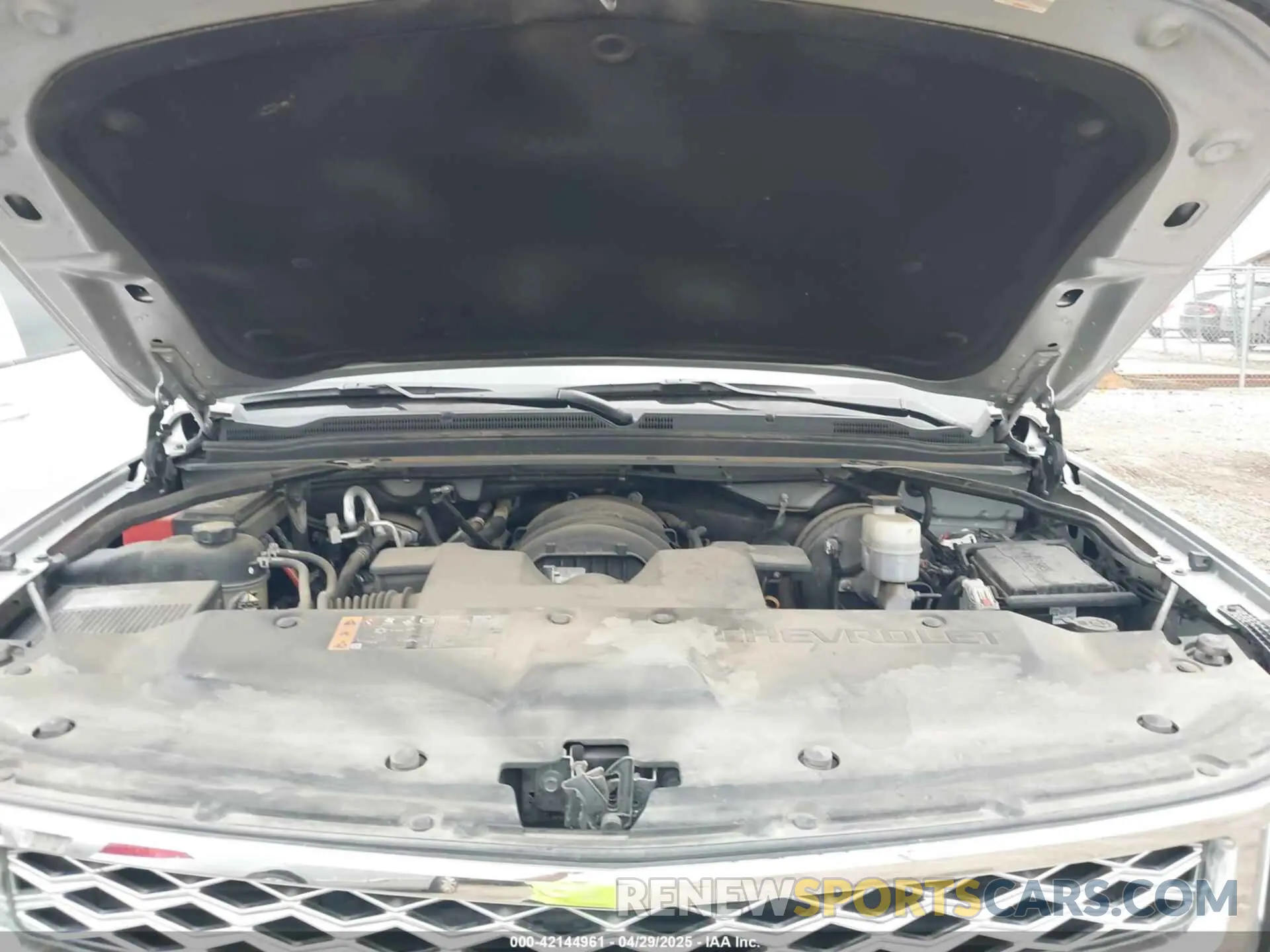 10 Photograph of a damaged car 1GNSCBKC1KR191789 CHEVROLET TAHOE 2019