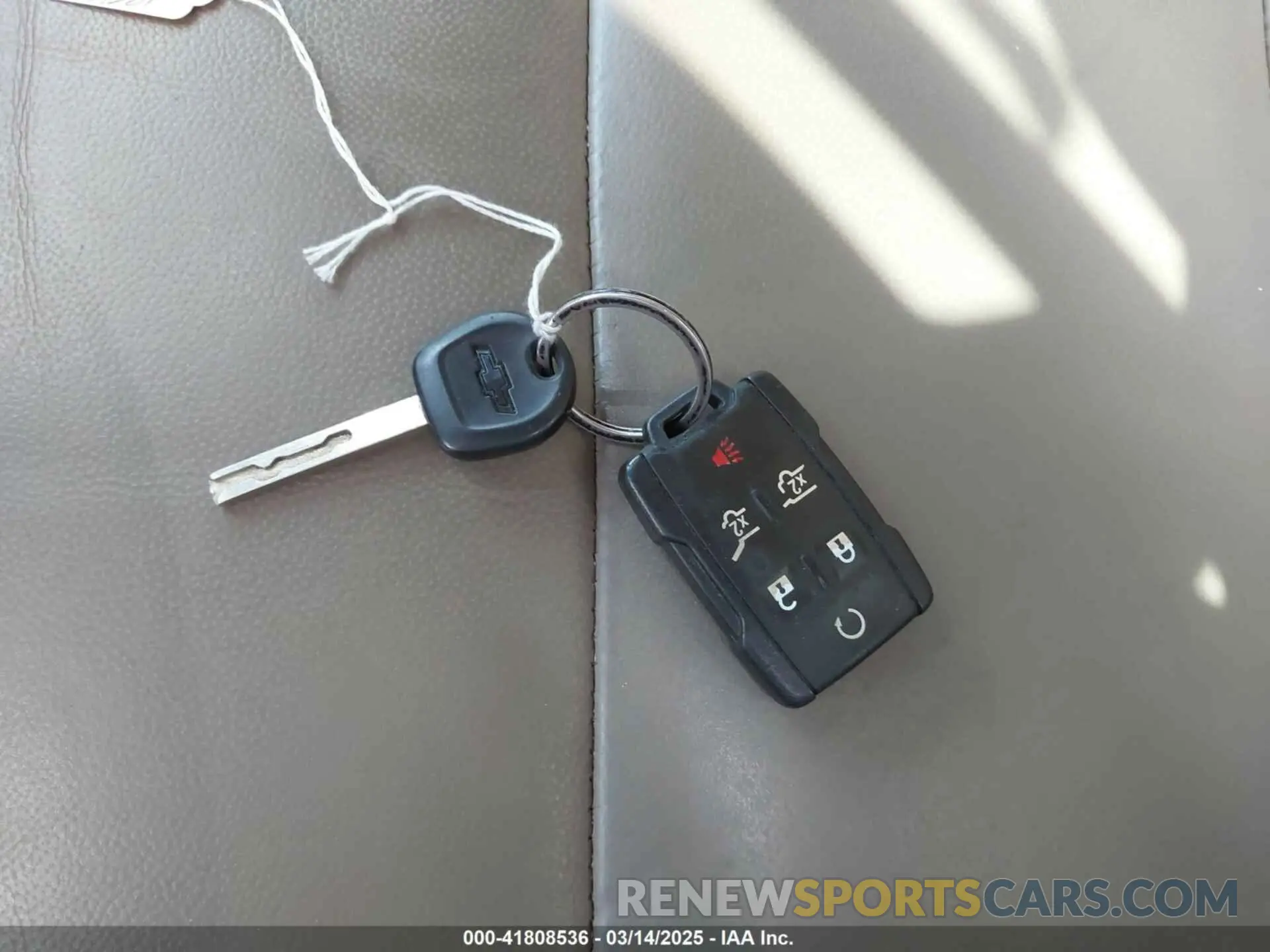 11 Photograph of a damaged car 1GNSCBKC6KR345154 CHEVROLET TAHOE 2019
