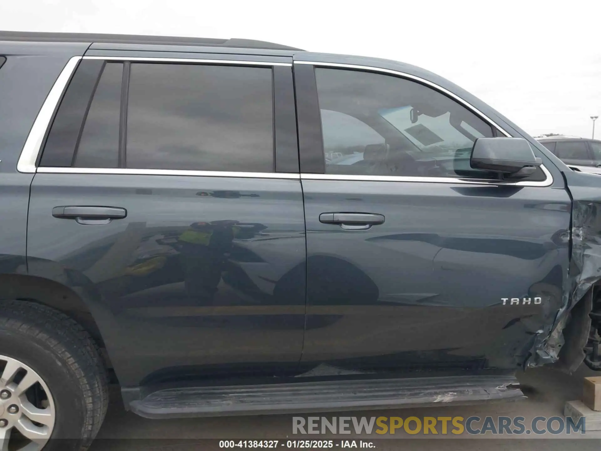 14 Photograph of a damaged car 1GNSCBKC8KR366460 CHEVROLET TAHOE 2019