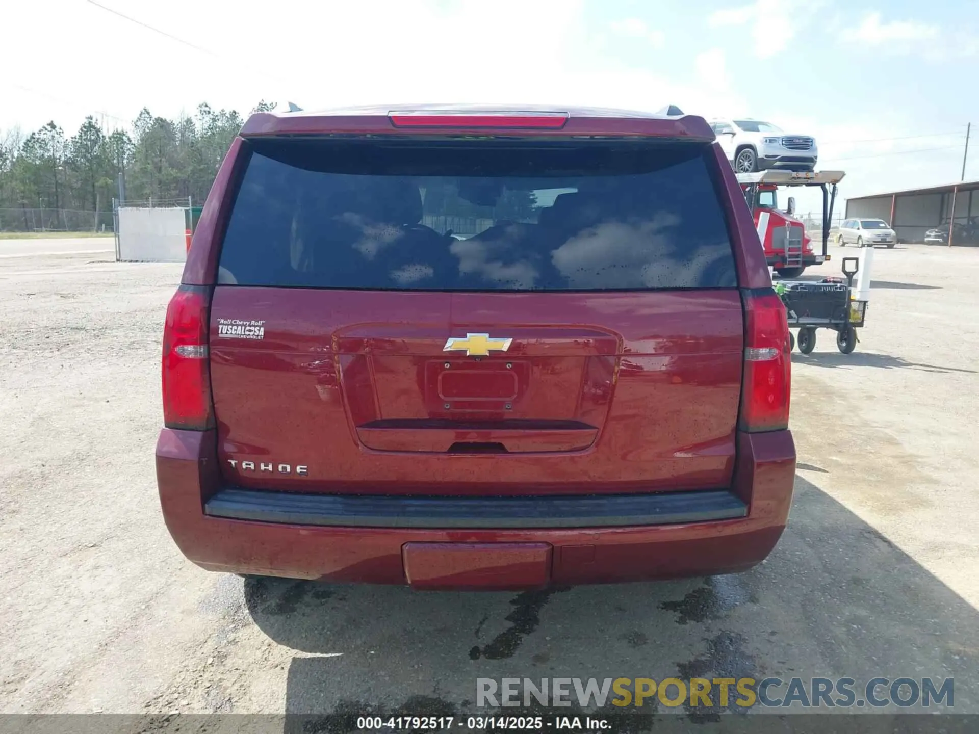 16 Photograph of a damaged car 1GNSCBKC9KR102552 CHEVROLET TAHOE 2019