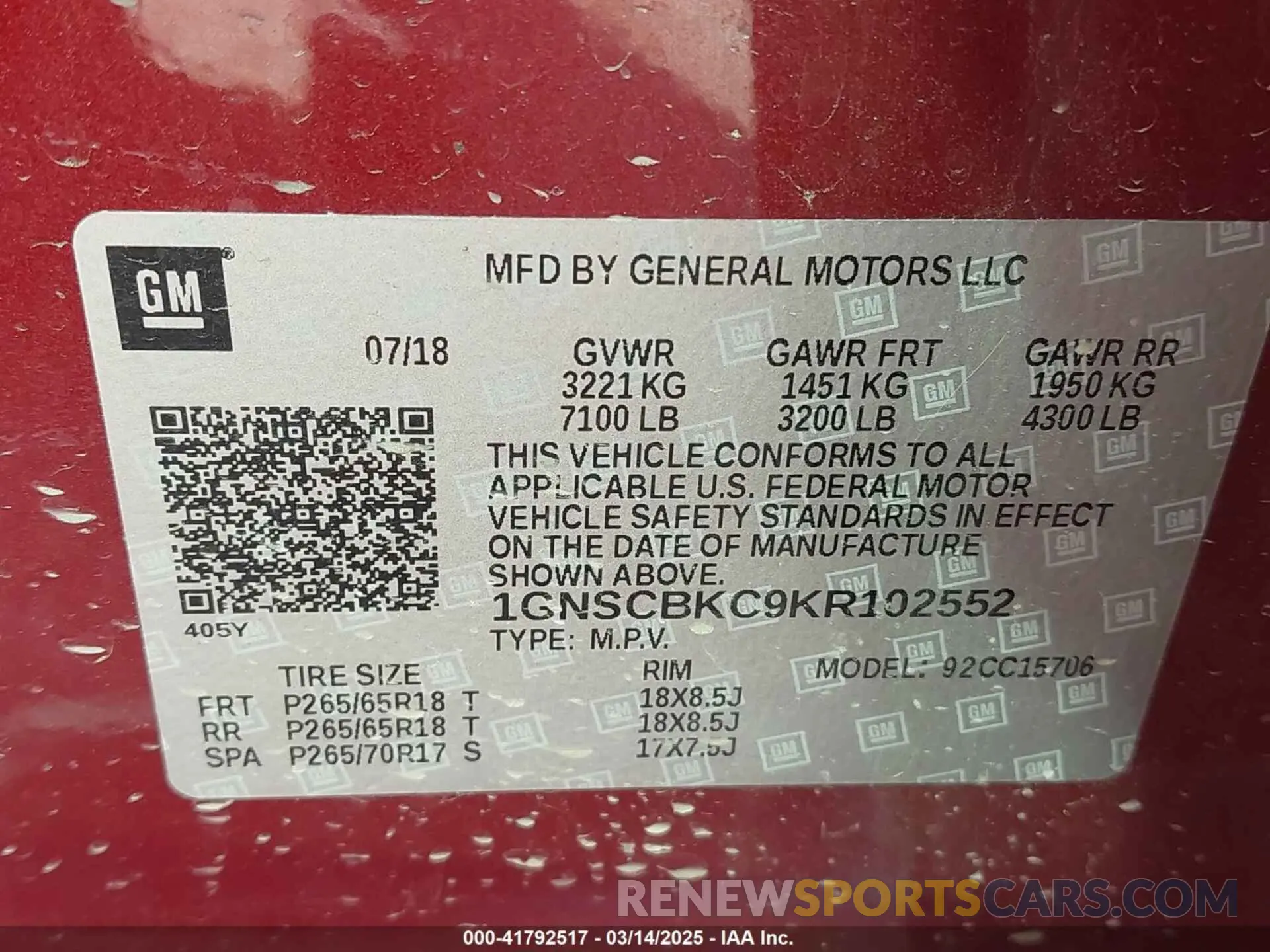 9 Photograph of a damaged car 1GNSCBKC9KR102552 CHEVROLET TAHOE 2019