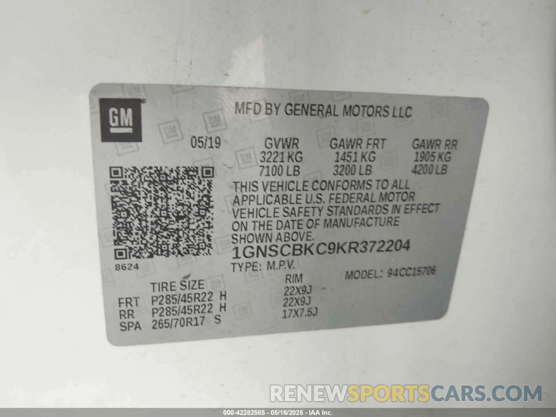 9 Photograph of a damaged car 1GNSCBKC9KR372204 CHEVROLET TAHOE 2019