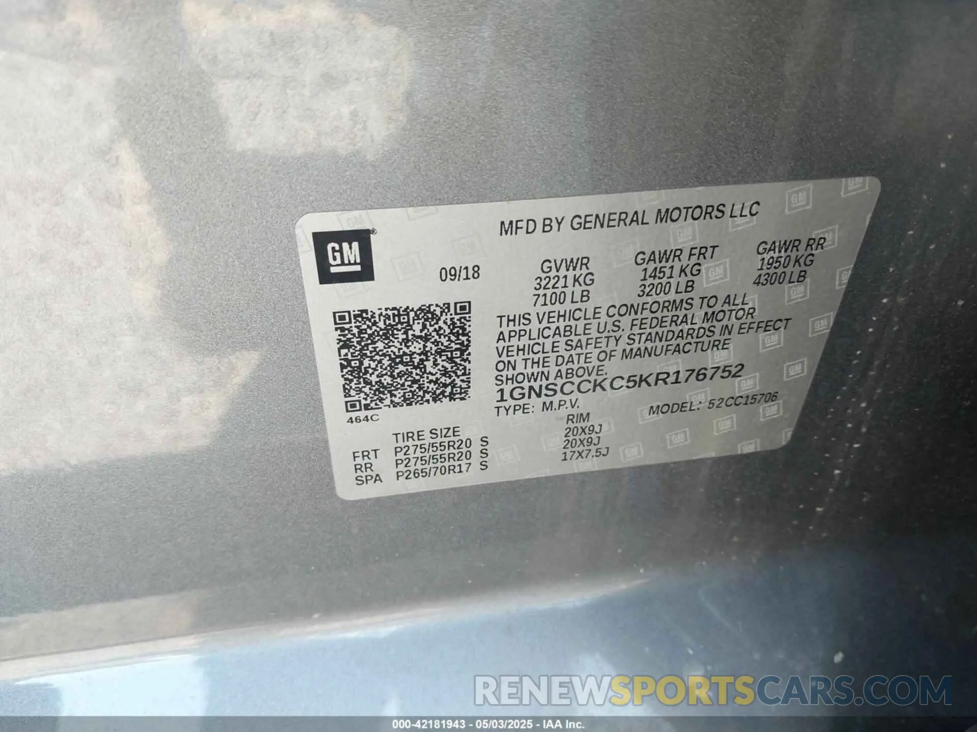 9 Photograph of a damaged car 1GNSCCKC5KR176752 CHEVROLET TAHOE 2019