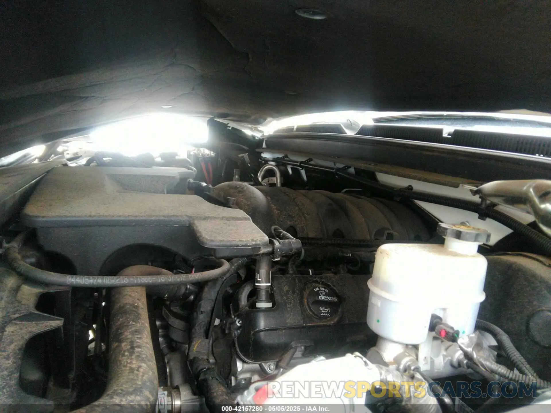 10 Photograph of a damaged car 1GNSCCKC6KR105463 CHEVROLET TAHOE 2019