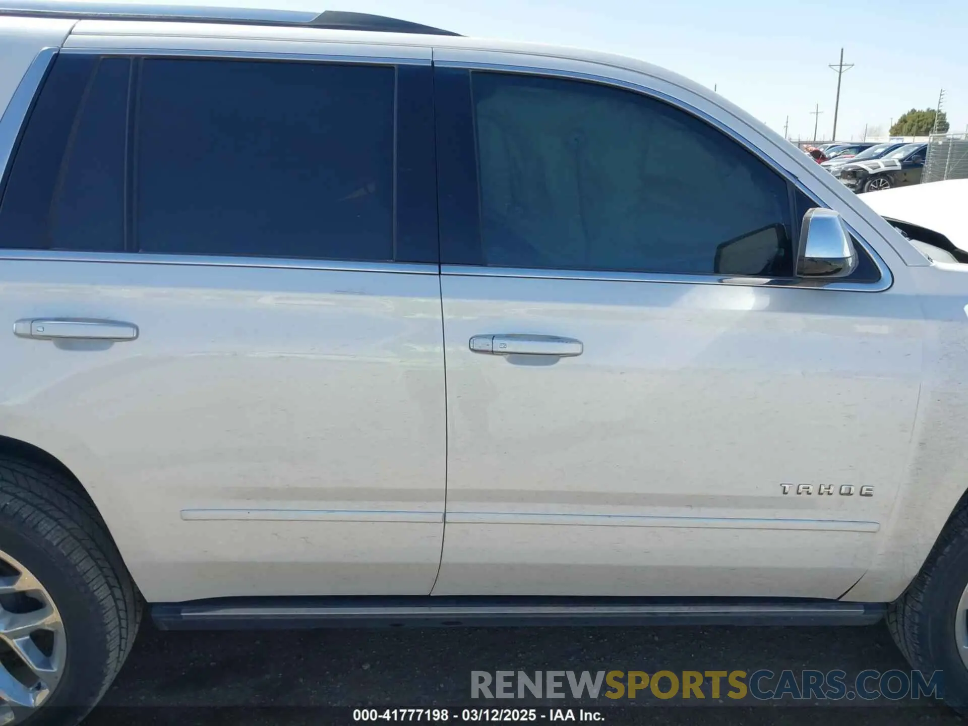 13 Photograph of a damaged car 1GNSCCKC9KR256636 CHEVROLET TAHOE 2019
