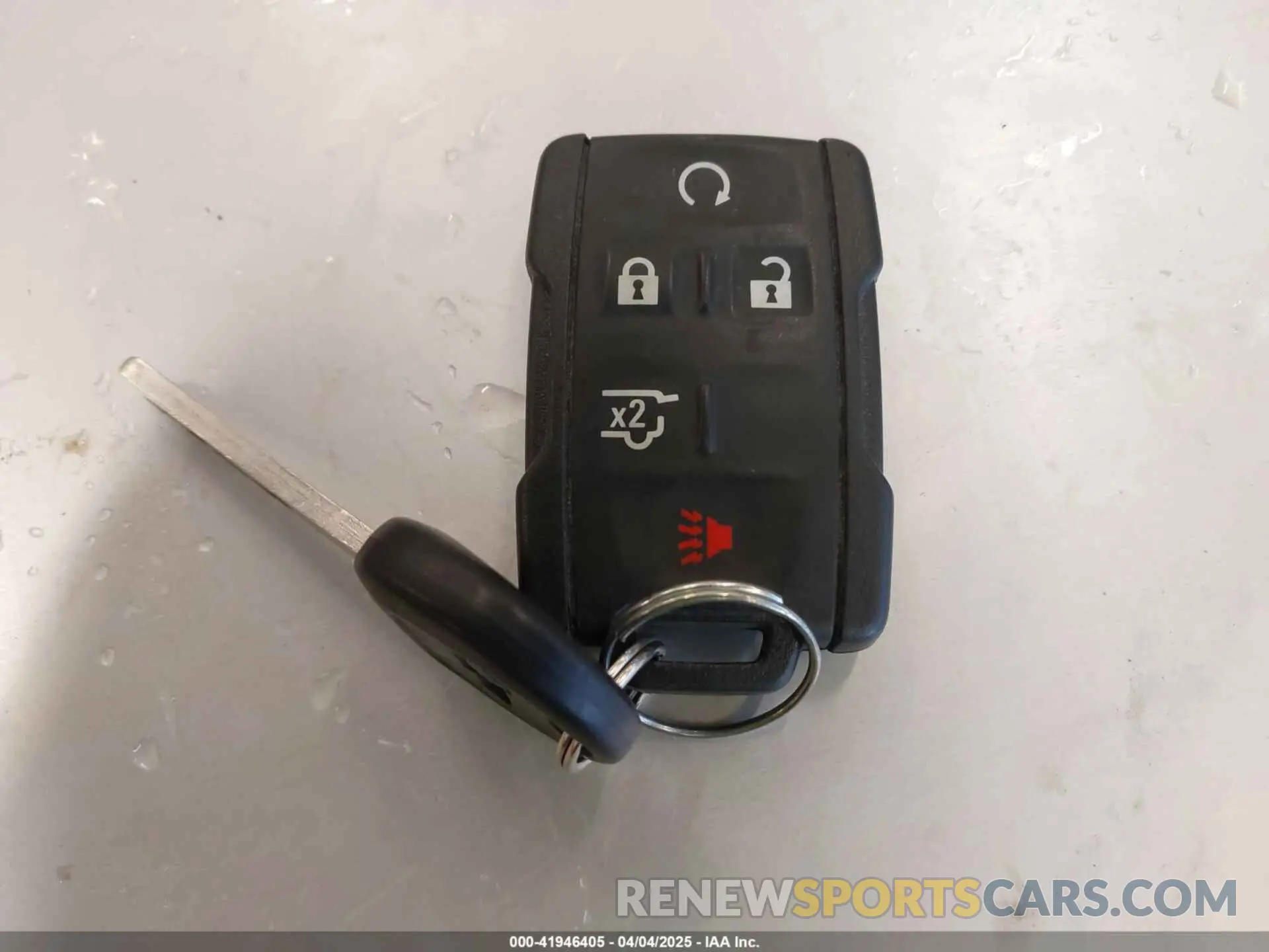 11 Photograph of a damaged car 1GNSKAEC4KR331746 CHEVROLET TAHOE 2019