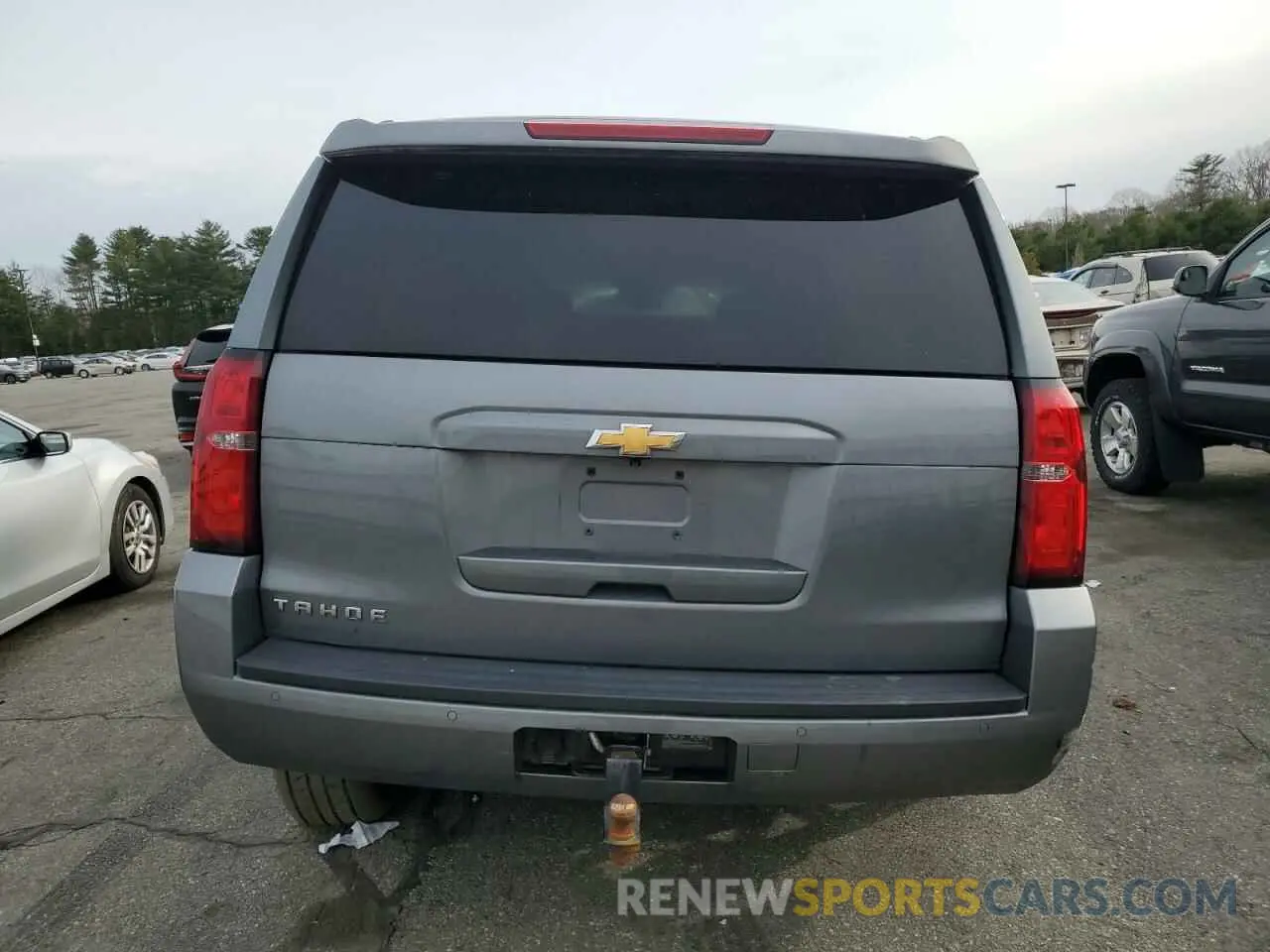 6 Photograph of a damaged car 1GNSKAECXKR285842 CHEVROLET TAHOE 2019