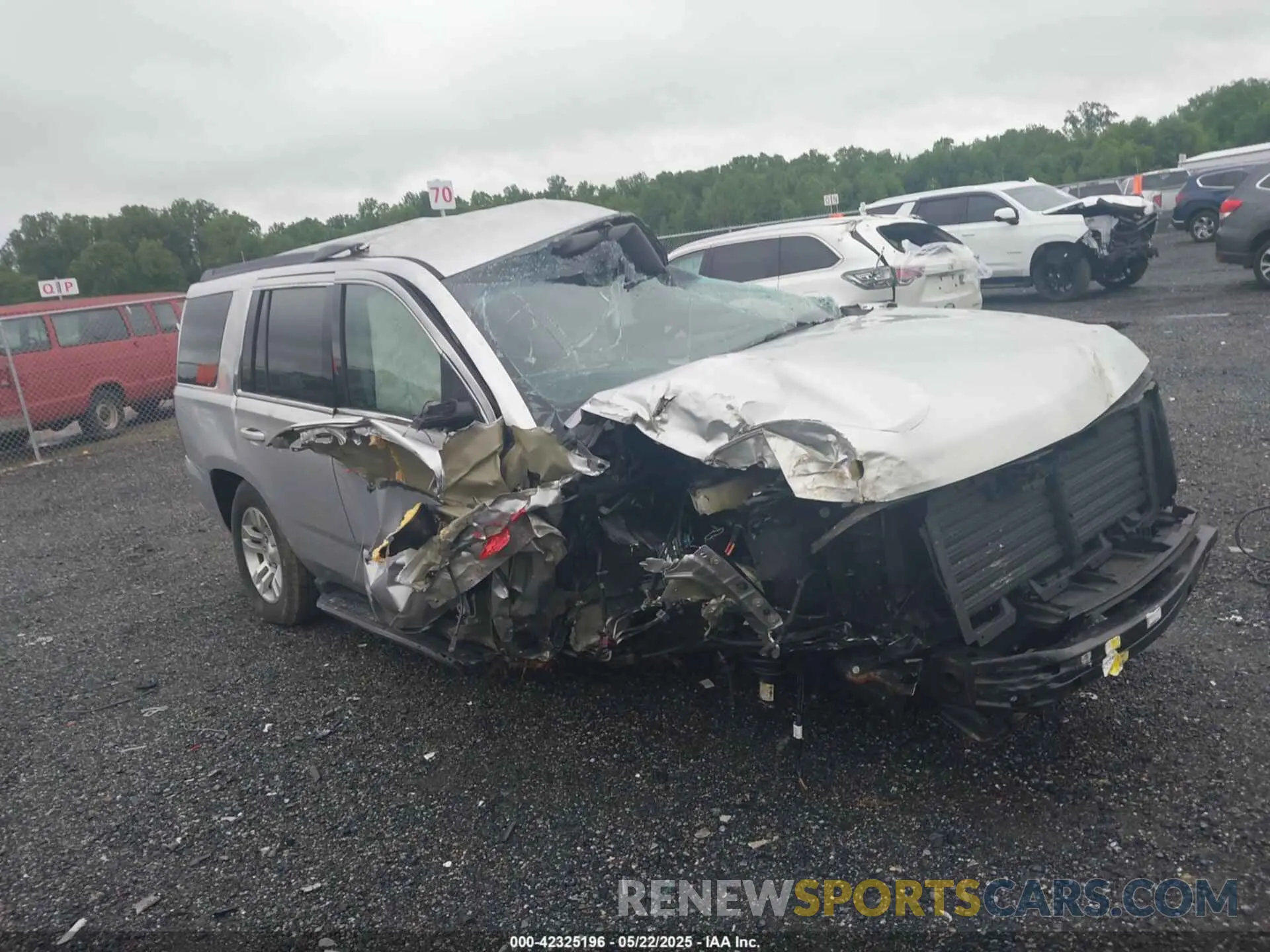 12 Photograph of a damaged car 1GNSKAKC2KR185738 CHEVROLET TAHOE 2019
