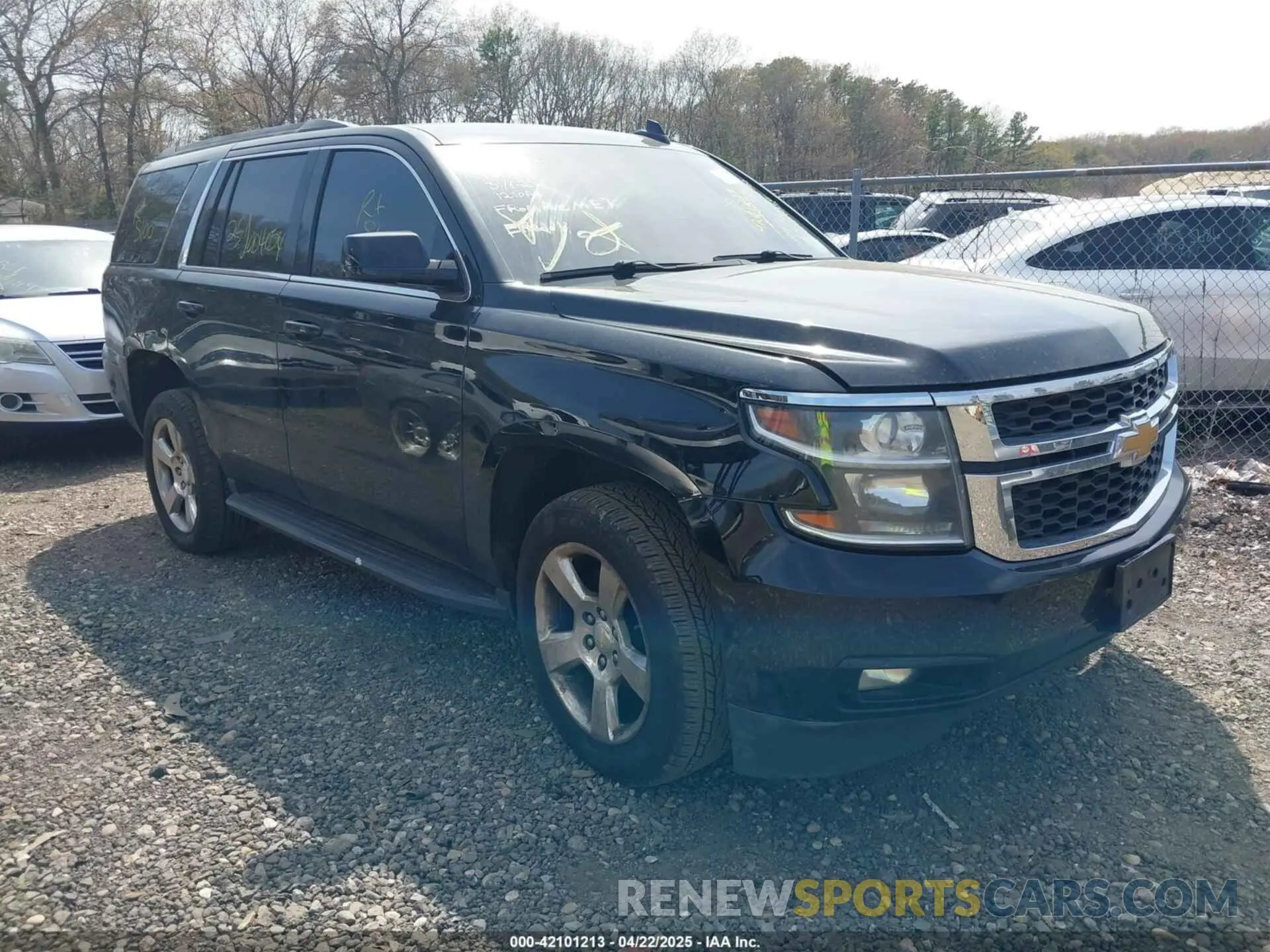 1 Photograph of a damaged car 1GNSKAKC3KR145054 CHEVROLET TAHOE 2019