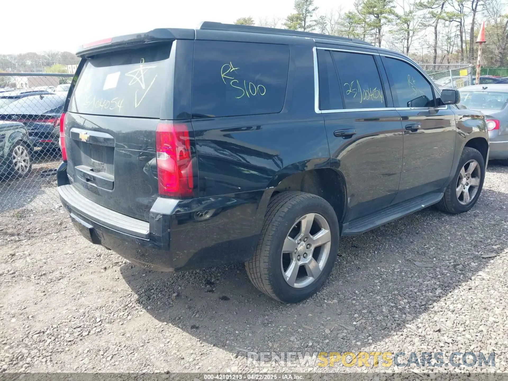4 Photograph of a damaged car 1GNSKAKC3KR145054 CHEVROLET TAHOE 2019