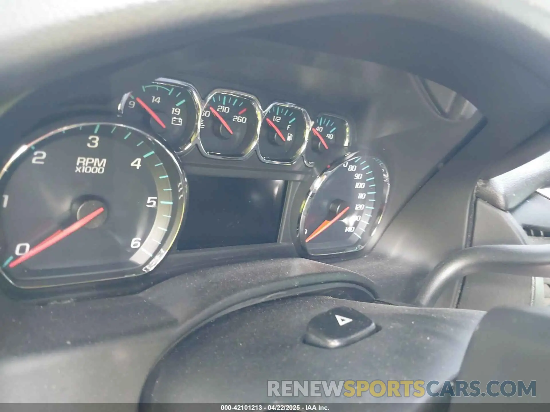 7 Photograph of a damaged car 1GNSKAKC3KR145054 CHEVROLET TAHOE 2019