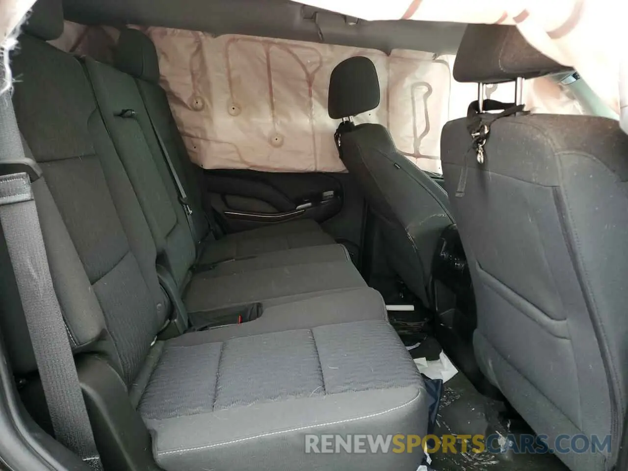 11 Photograph of a damaged car 1GNSKAKC4KR363987 CHEVROLET TAHOE 2019