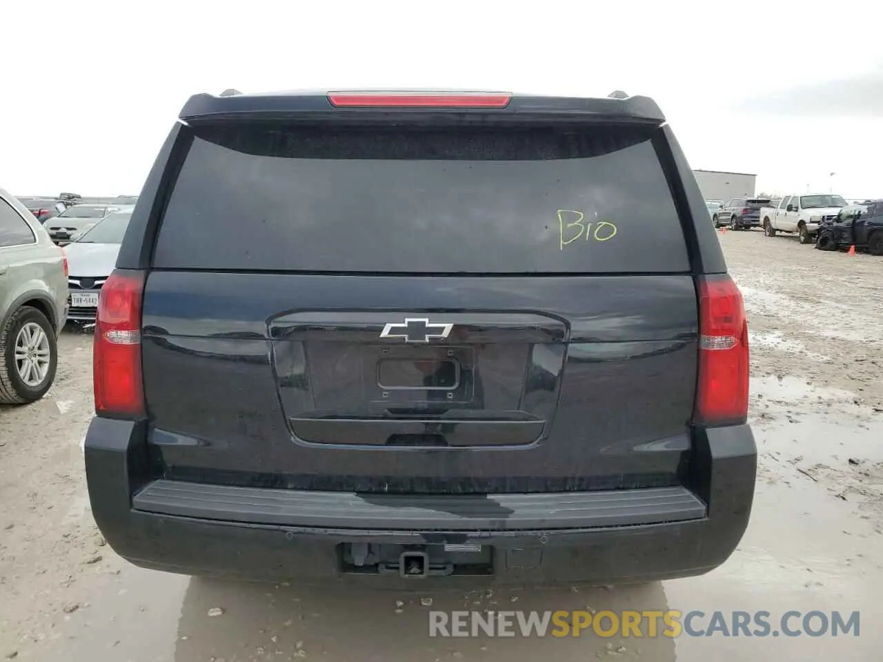 6 Photograph of a damaged car 1GNSKAKC4KR363987 CHEVROLET TAHOE 2019