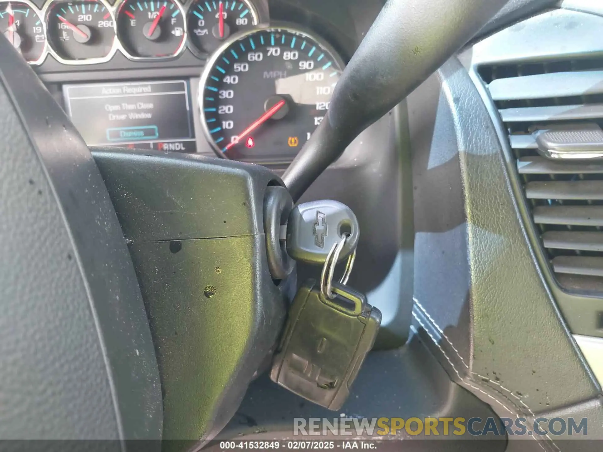 11 Photograph of a damaged car 1GNSKAKC7KR347704 CHEVROLET TAHOE 2019