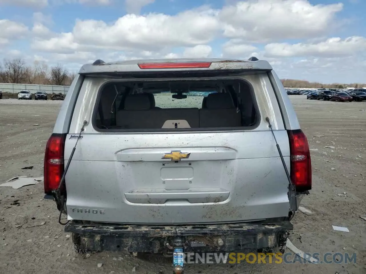 6 Photograph of a damaged car 1GNSKAKC8KR343760 CHEVROLET TAHOE 2019
