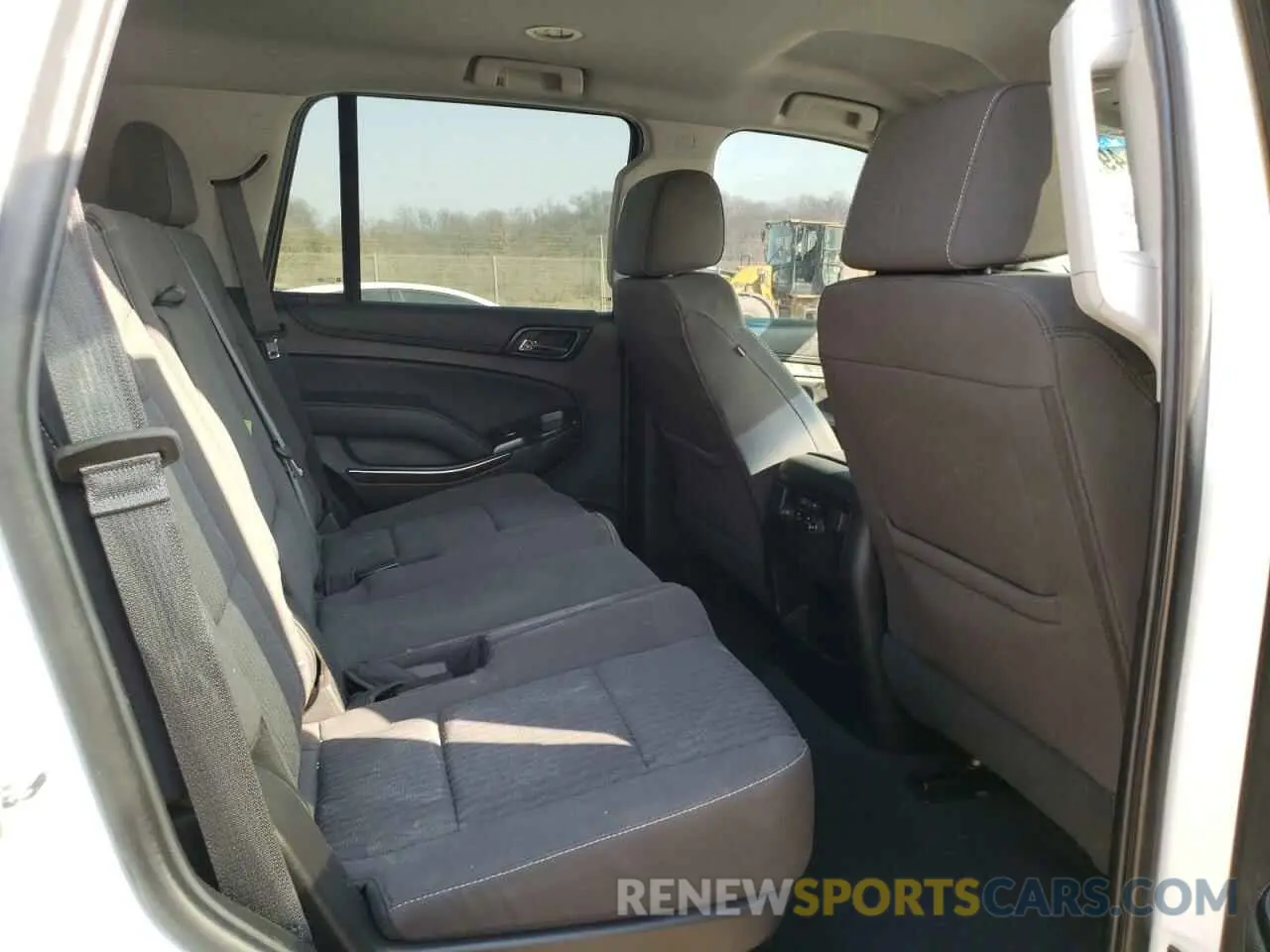 11 Photograph of a damaged car 1GNSKAKC9KR408941 CHEVROLET TAHOE 2019