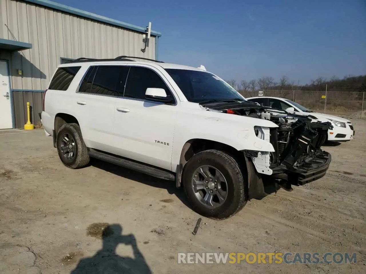 4 Photograph of a damaged car 1GNSKAKC9KR408941 CHEVROLET TAHOE 2019
