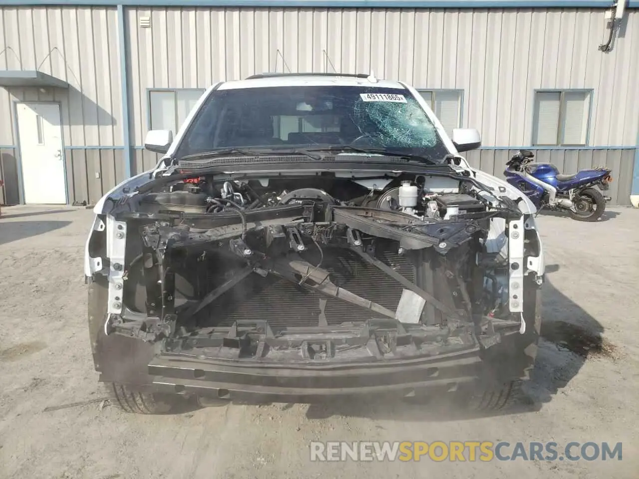 5 Photograph of a damaged car 1GNSKAKC9KR408941 CHEVROLET TAHOE 2019