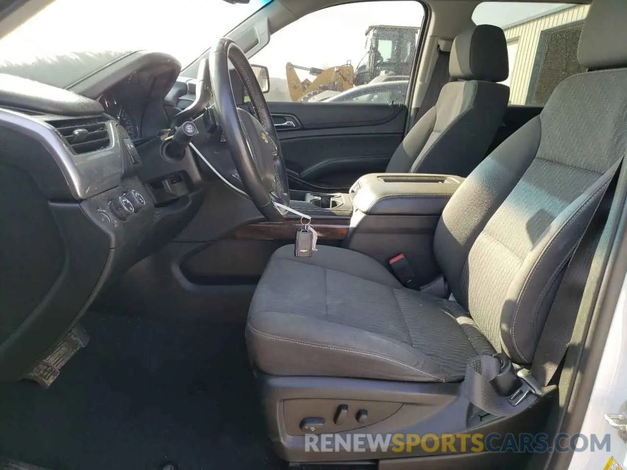 7 Photograph of a damaged car 1GNSKAKC9KR408941 CHEVROLET TAHOE 2019