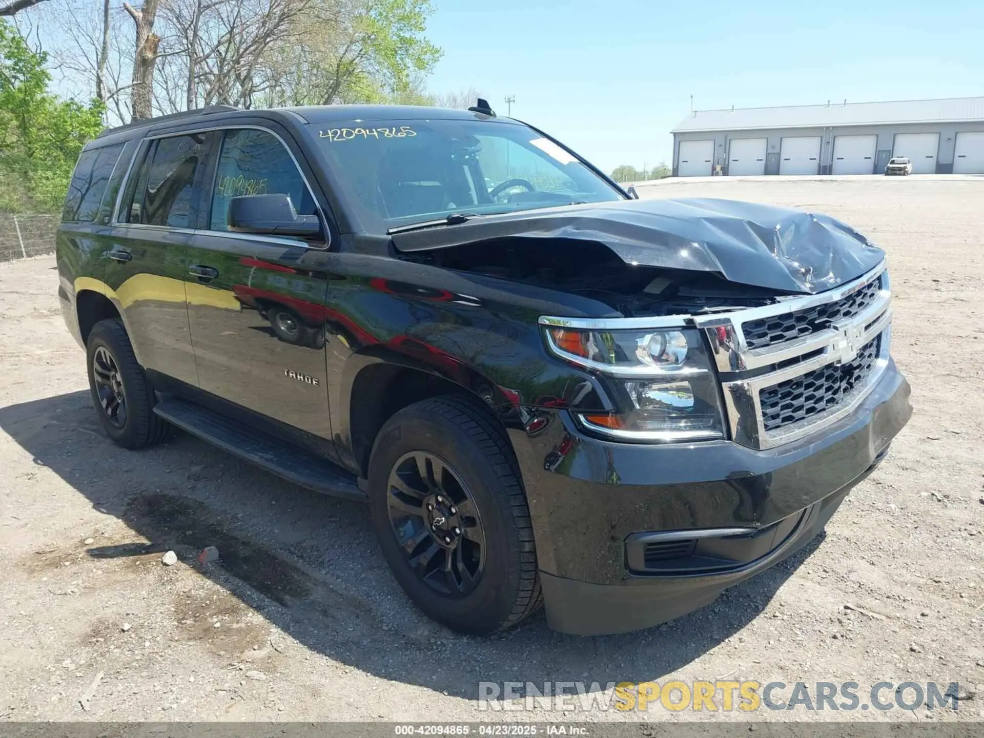 1 Photograph of a damaged car 1GNSKBKC3KR109743 CHEVROLET TAHOE 2019