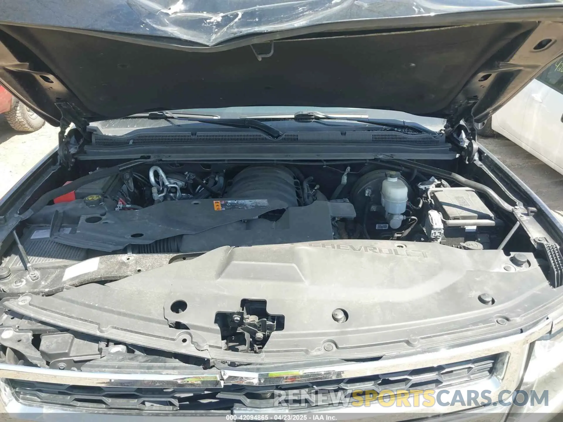 10 Photograph of a damaged car 1GNSKBKC3KR109743 CHEVROLET TAHOE 2019