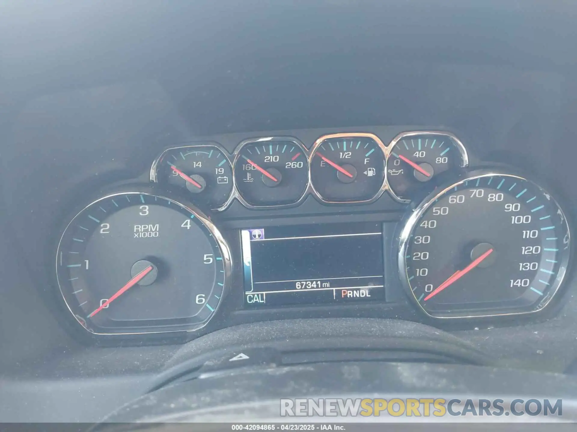 7 Photograph of a damaged car 1GNSKBKC3KR109743 CHEVROLET TAHOE 2019