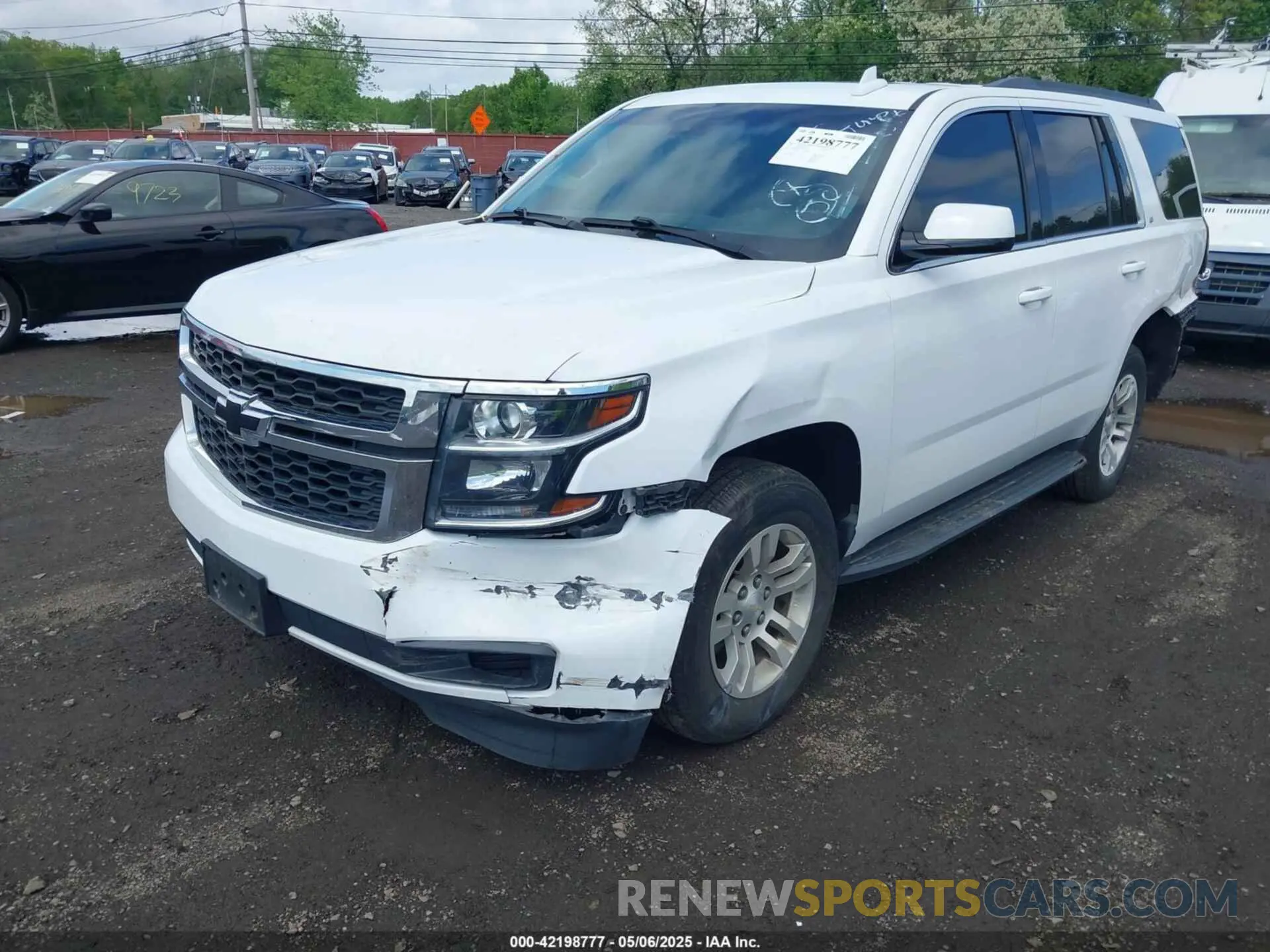 6 Photograph of a damaged car 1GNSKBKC4KR341414 CHEVROLET TAHOE 2019