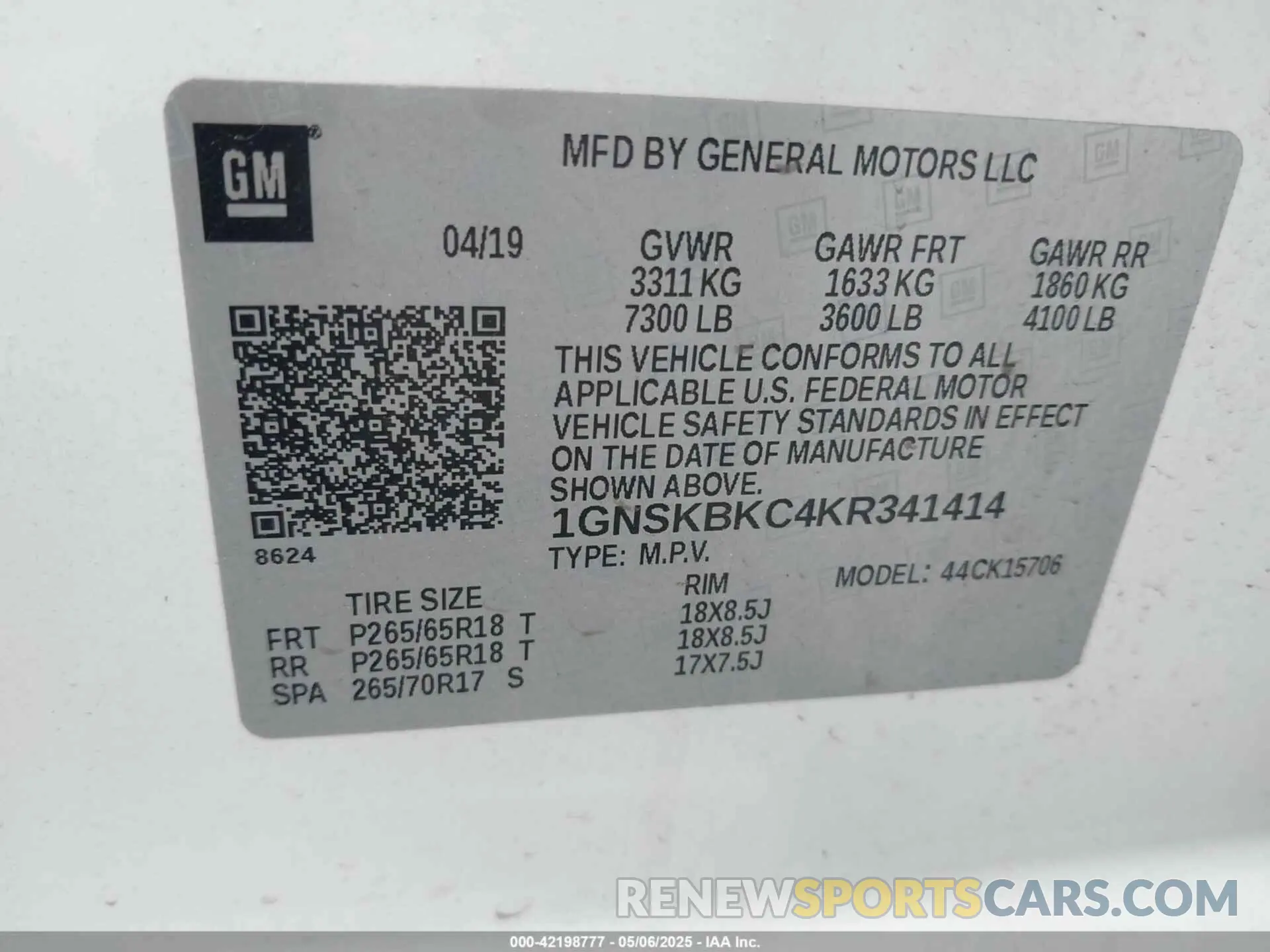 9 Photograph of a damaged car 1GNSKBKC4KR341414 CHEVROLET TAHOE 2019