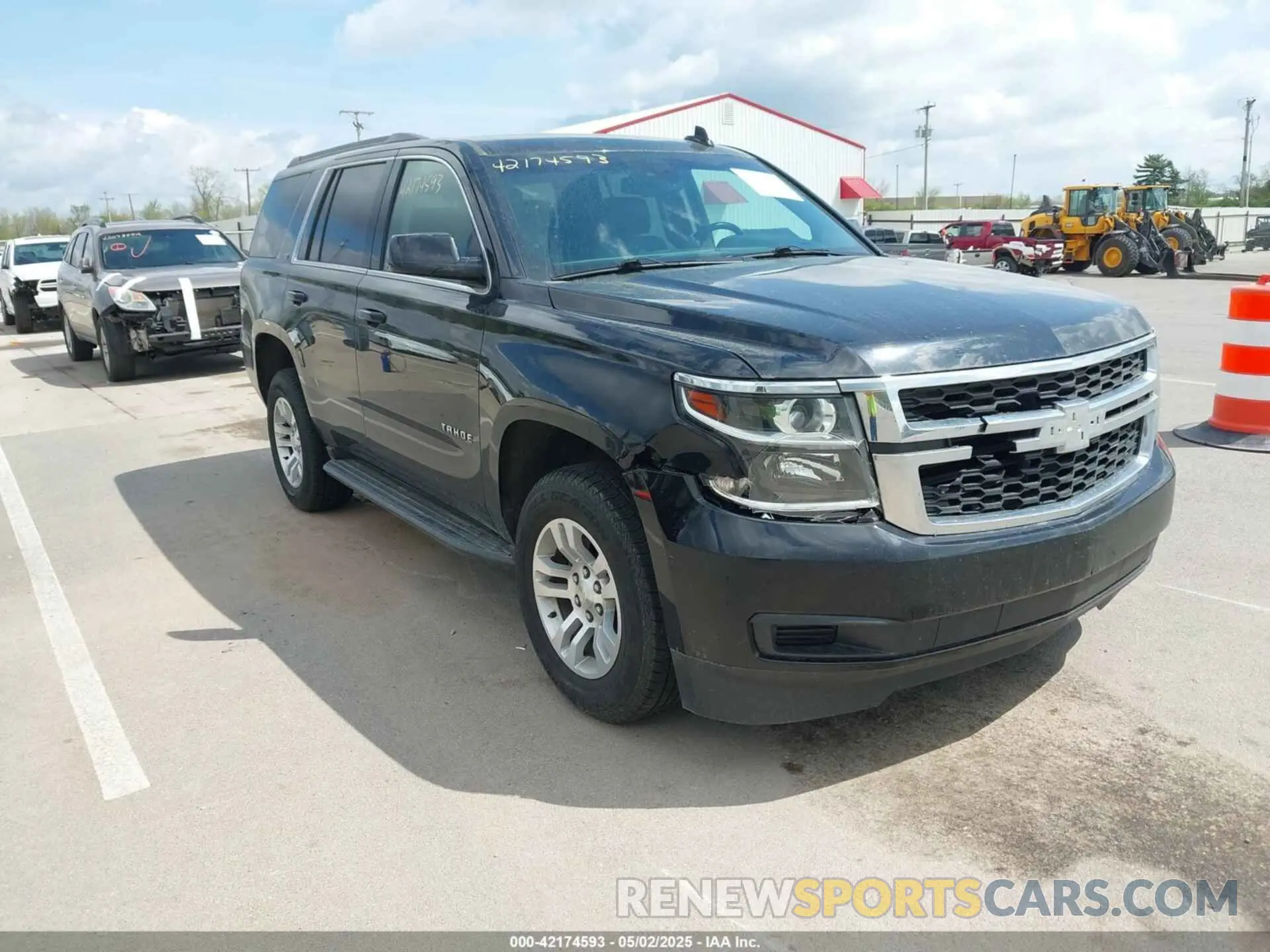 1 Photograph of a damaged car 1GNSKBKC6KR266831 CHEVROLET TAHOE 2019