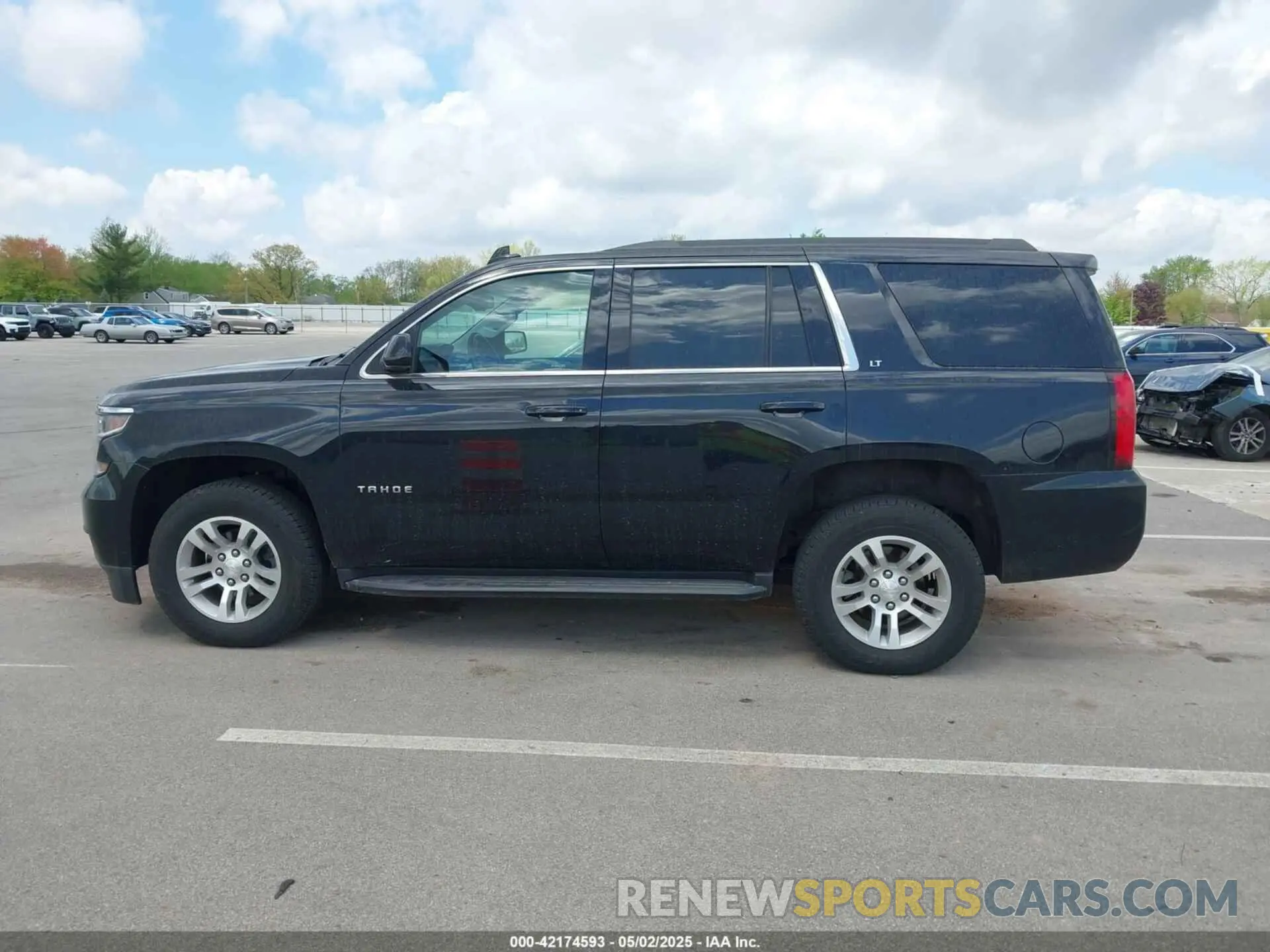 14 Photograph of a damaged car 1GNSKBKC6KR266831 CHEVROLET TAHOE 2019