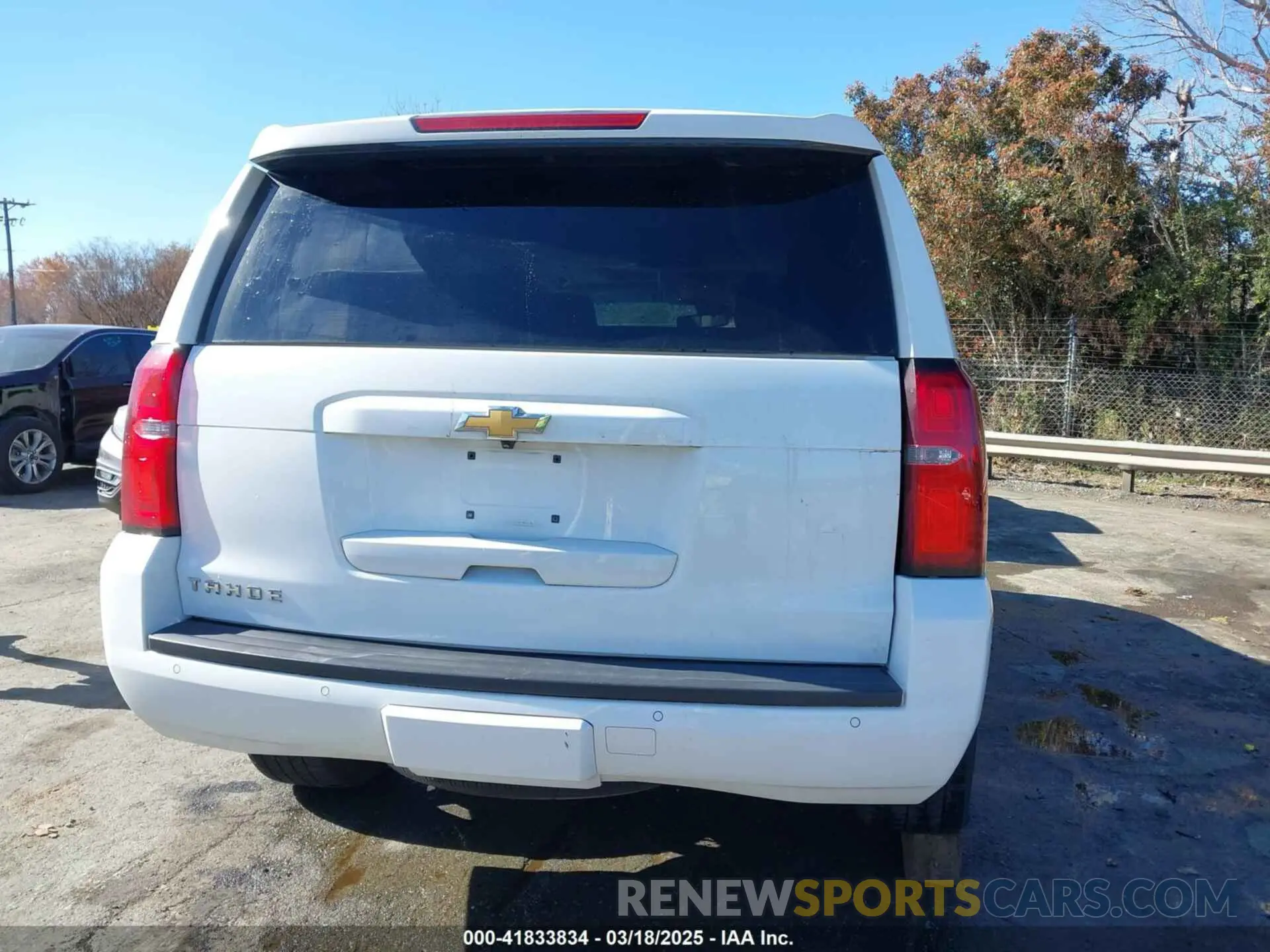 16 Photograph of a damaged car 1GNSKBKC7KR307869 CHEVROLET TAHOE 2019