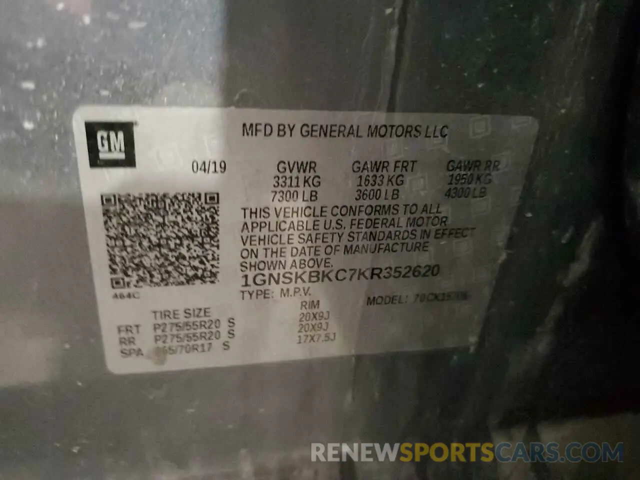 13 Photograph of a damaged car 1GNSKBKC7KR352620 CHEVROLET TAHOE 2019