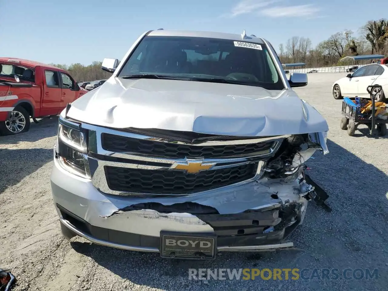 5 Photograph of a damaged car 1GNSKBKC7KR376724 CHEVROLET TAHOE 2019