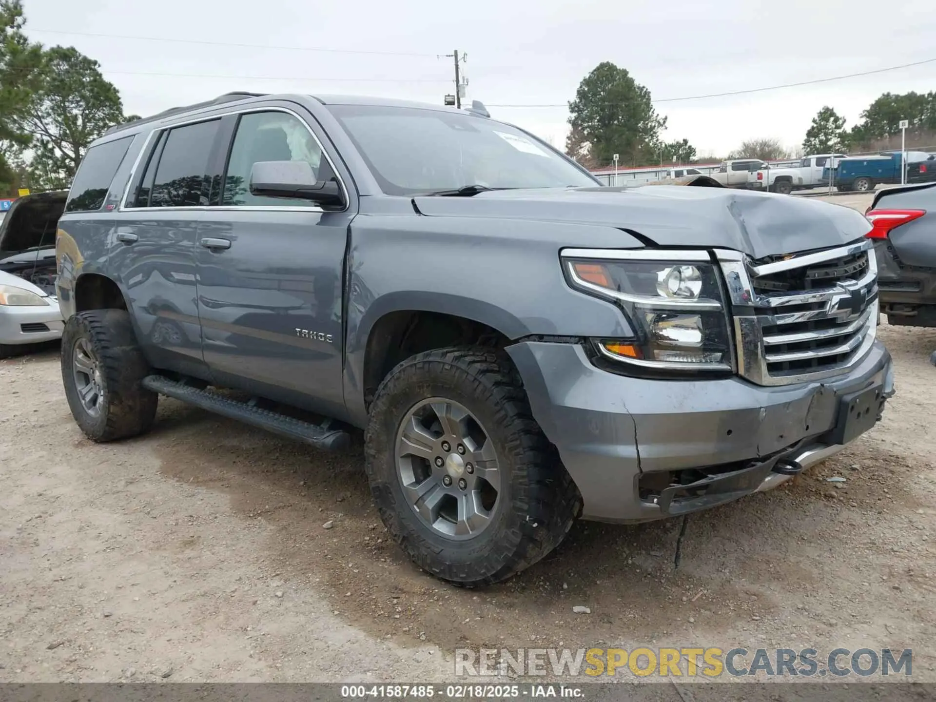 1 Photograph of a damaged car 1GNSKBKC8KR283954 CHEVROLET TAHOE 2019