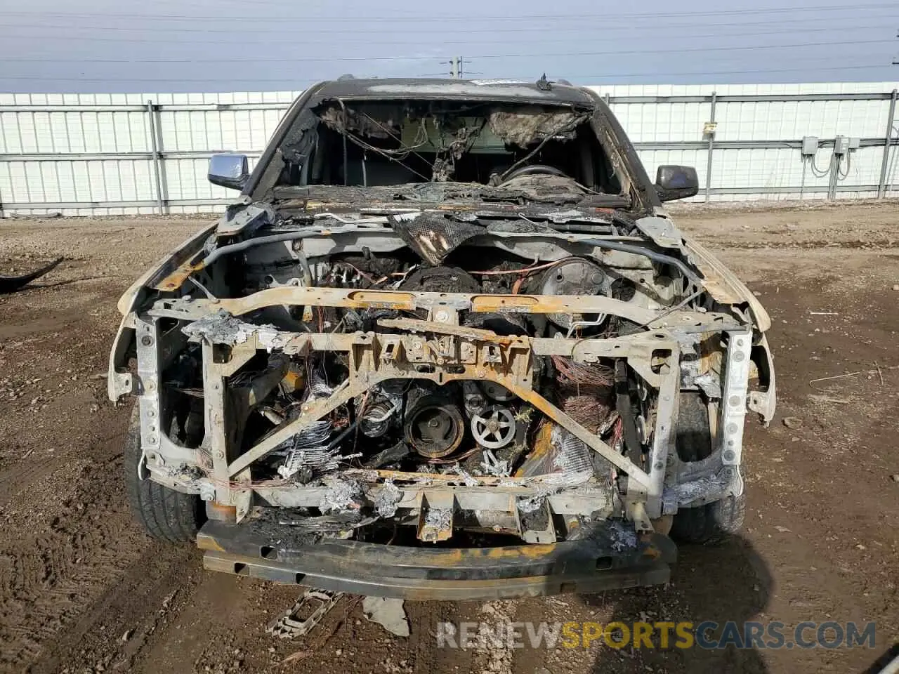 5 Photograph of a damaged car 1GNSKCKC5KR101973 CHEVROLET TAHOE 2019