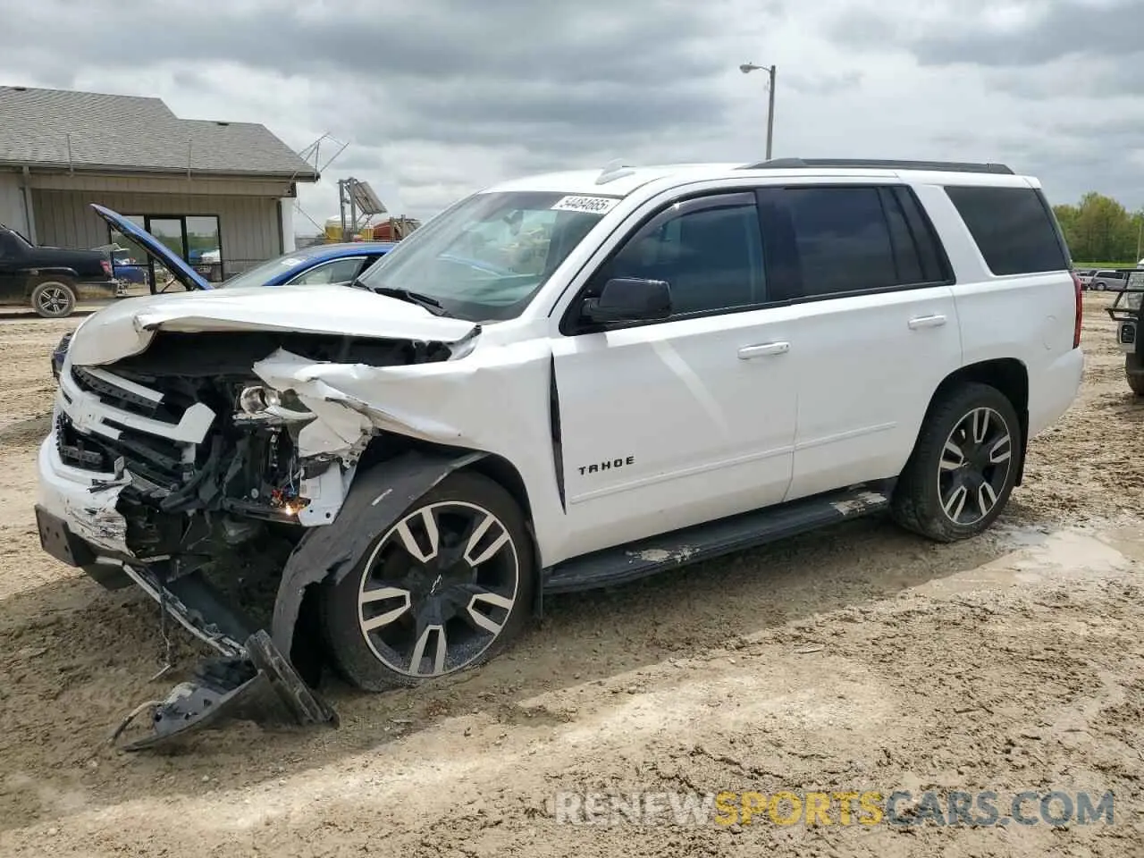 1 Photograph of a damaged car 1GNSKCKJ3KR220037 CHEVROLET TAHOE 2019