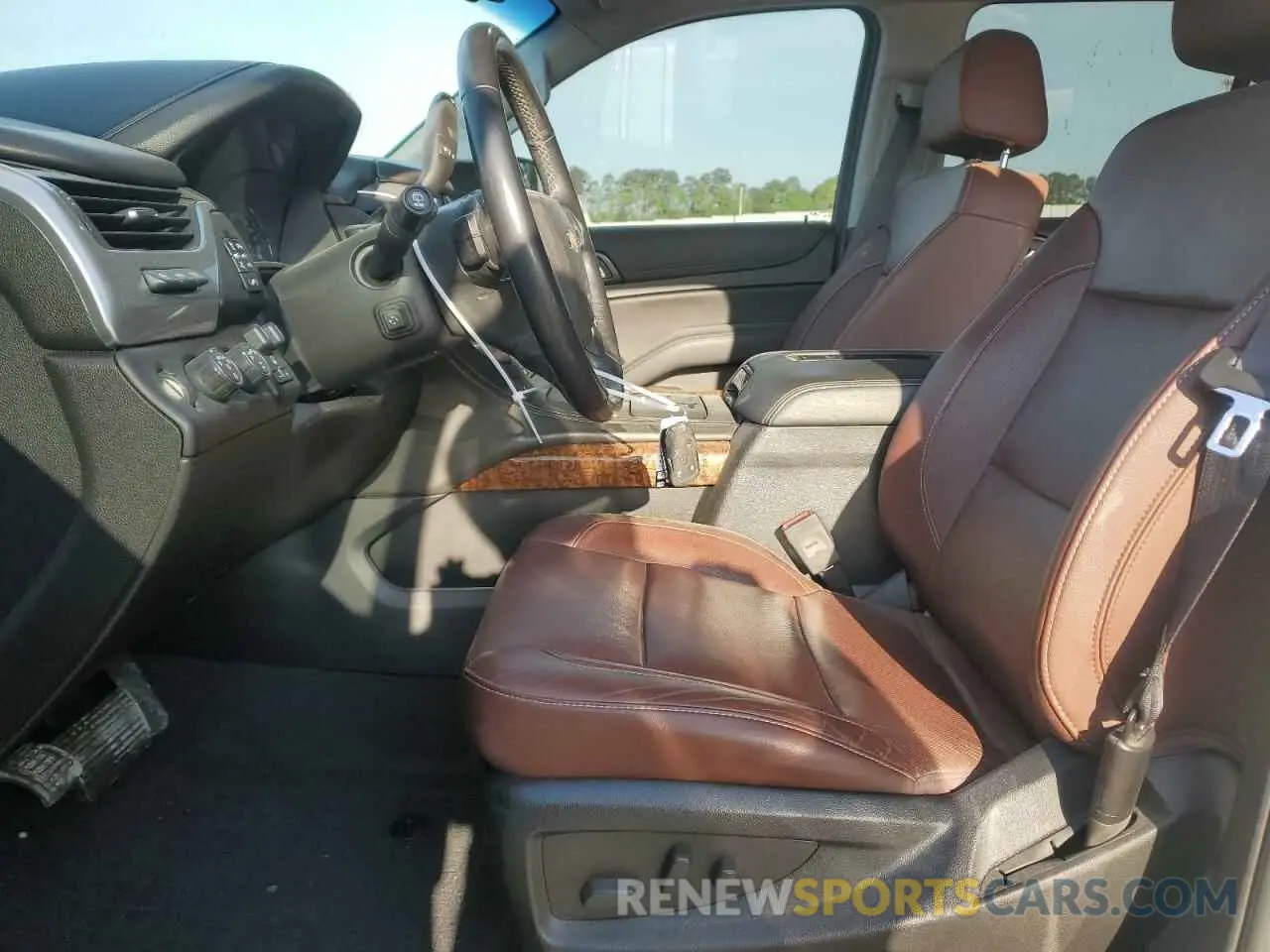 7 Photograph of a damaged car 1GNSKCKJ6KR311965 CHEVROLET TAHOE 2019