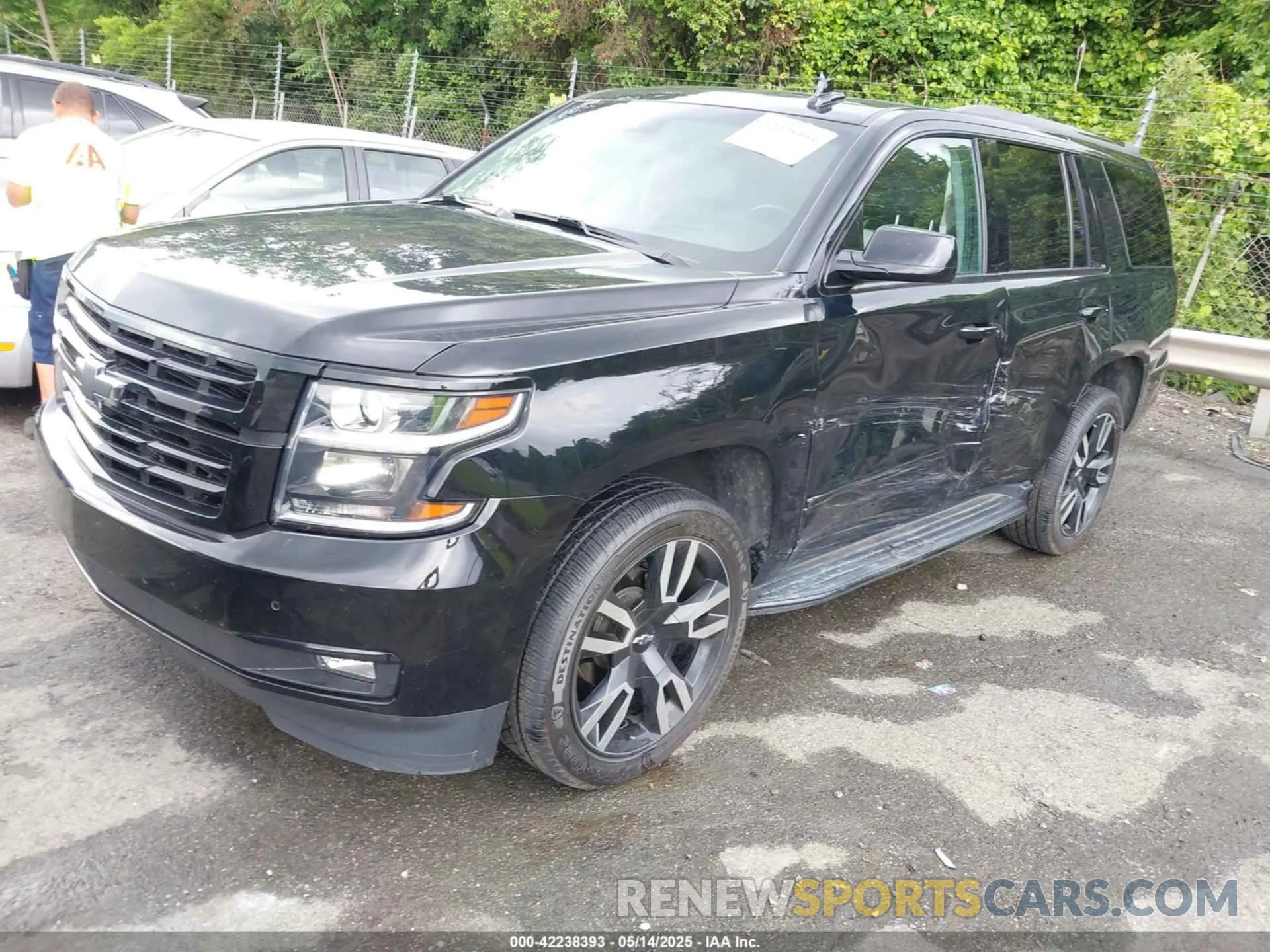 2 Photograph of a damaged car 1GNSKCKJ8KR152141 CHEVROLET TAHOE 2019