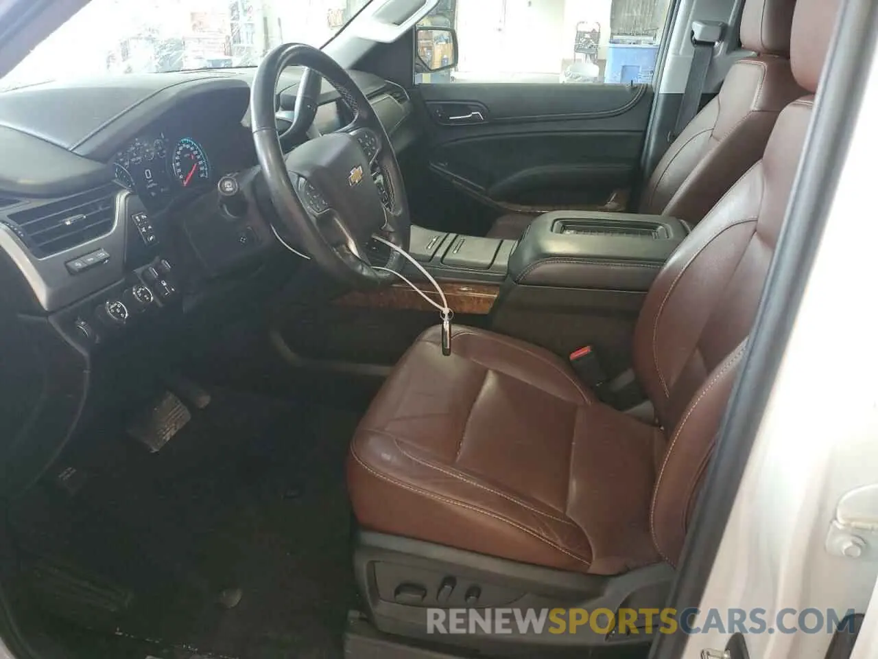 7 Photograph of a damaged car 1GNSKCKJXKR264407 CHEVROLET TAHOE 2019