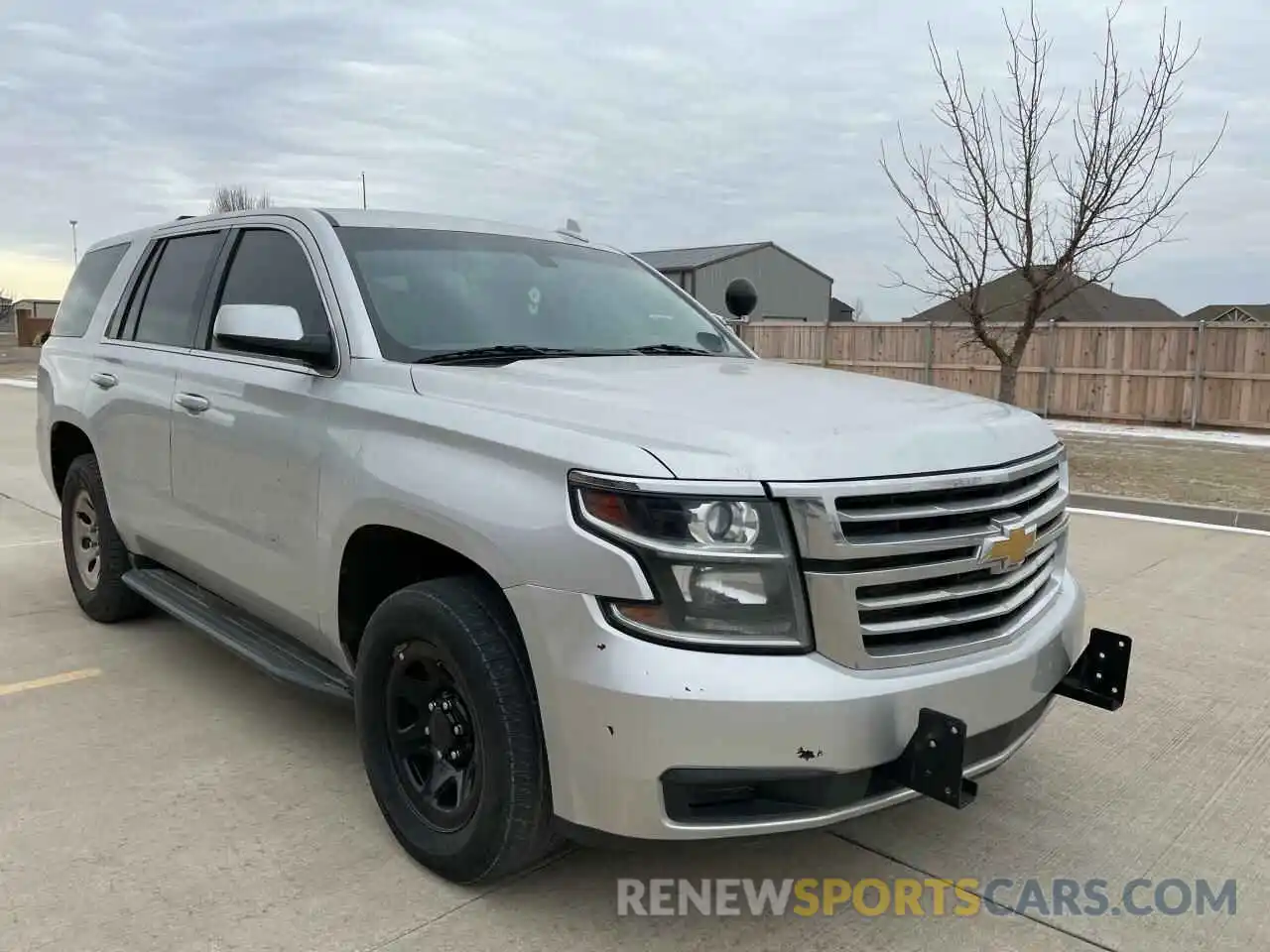 1 Photograph of a damaged car 1GNSKDEC4KR299852 CHEVROLET TAHOE 2019